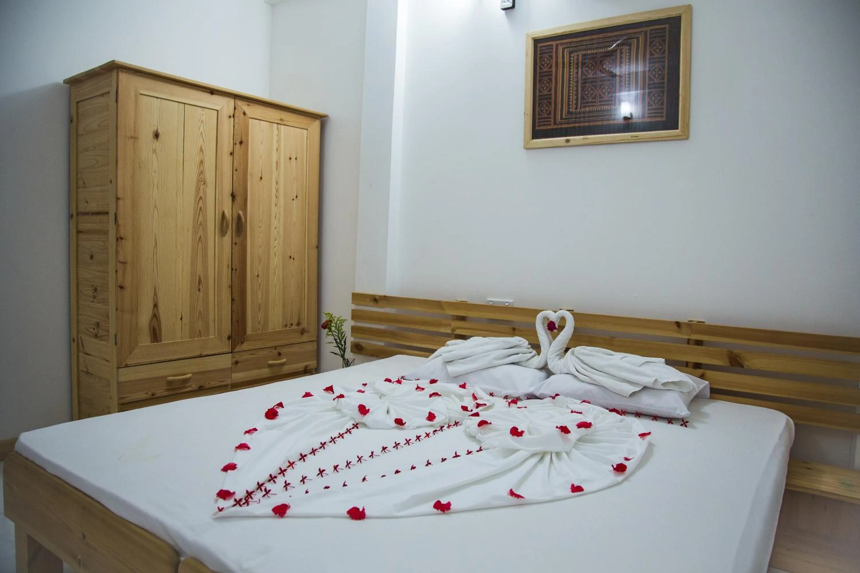 Bedroom, Bed in Faza View Inn, Maafushi