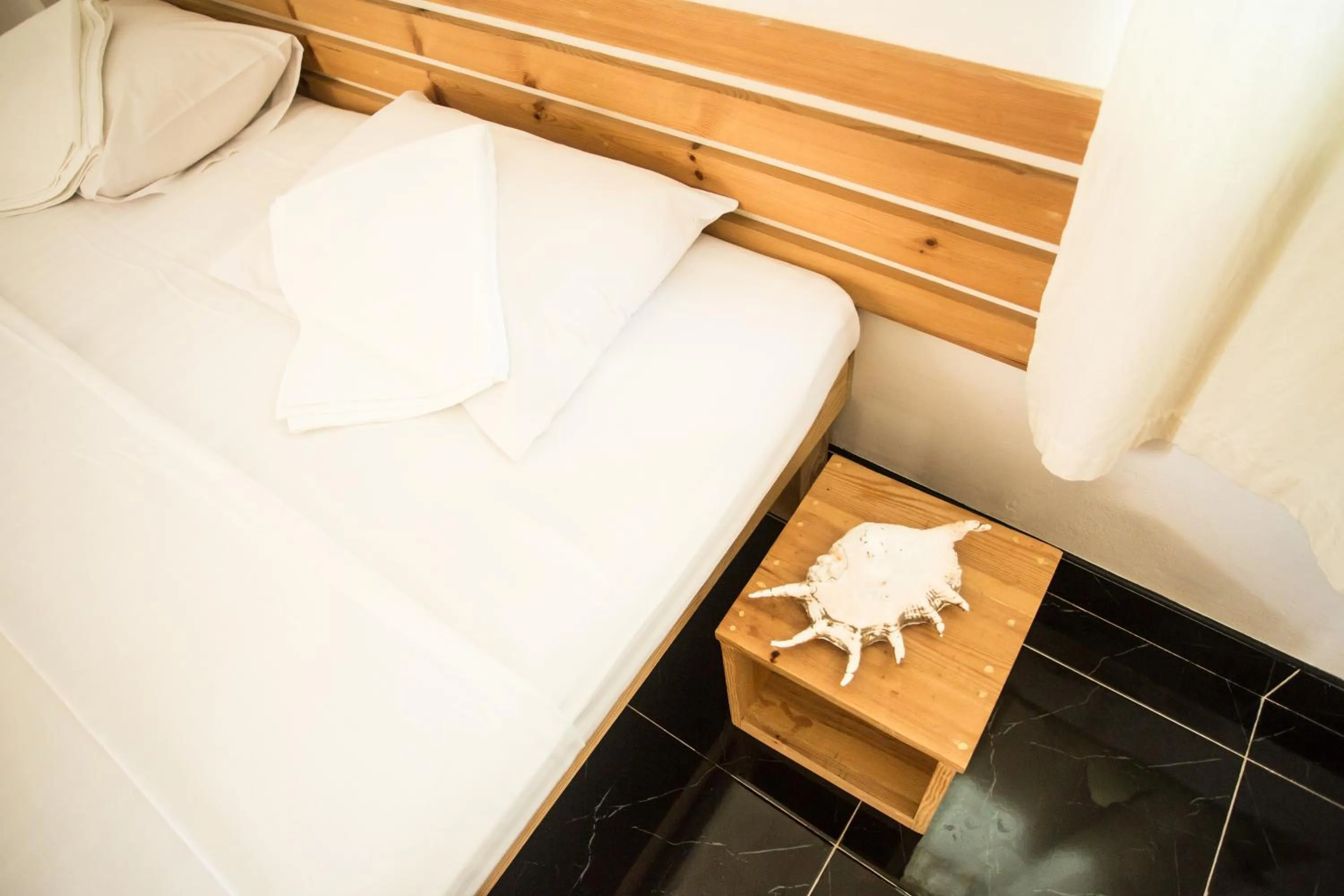 Bedroom, Bed in Faza View Inn, Maafushi