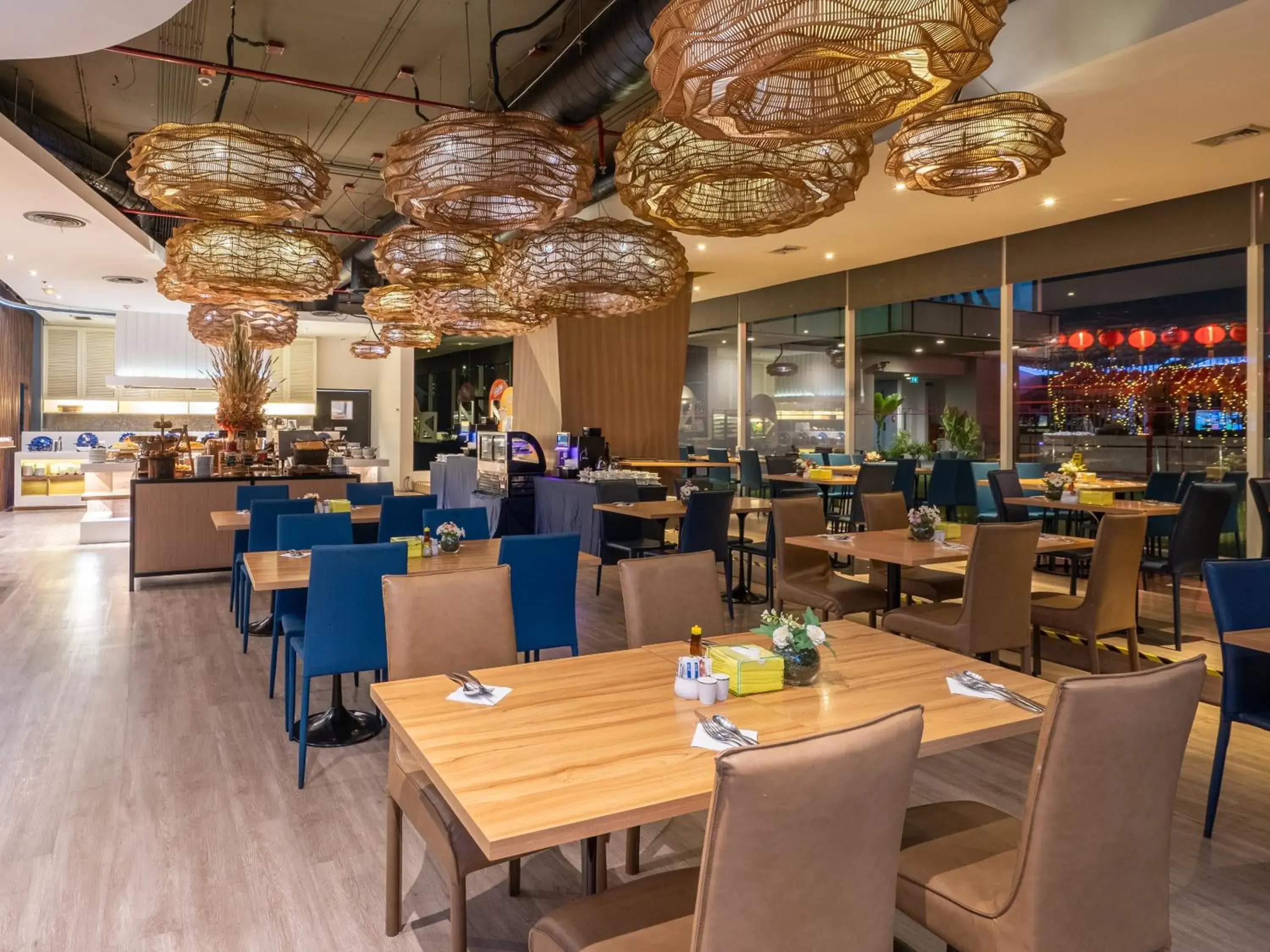 Restaurant/places to eat in VELA Dhi GLOW Pratunam Restaurant/places to eat in VELA Dhi GLOW Pratunam