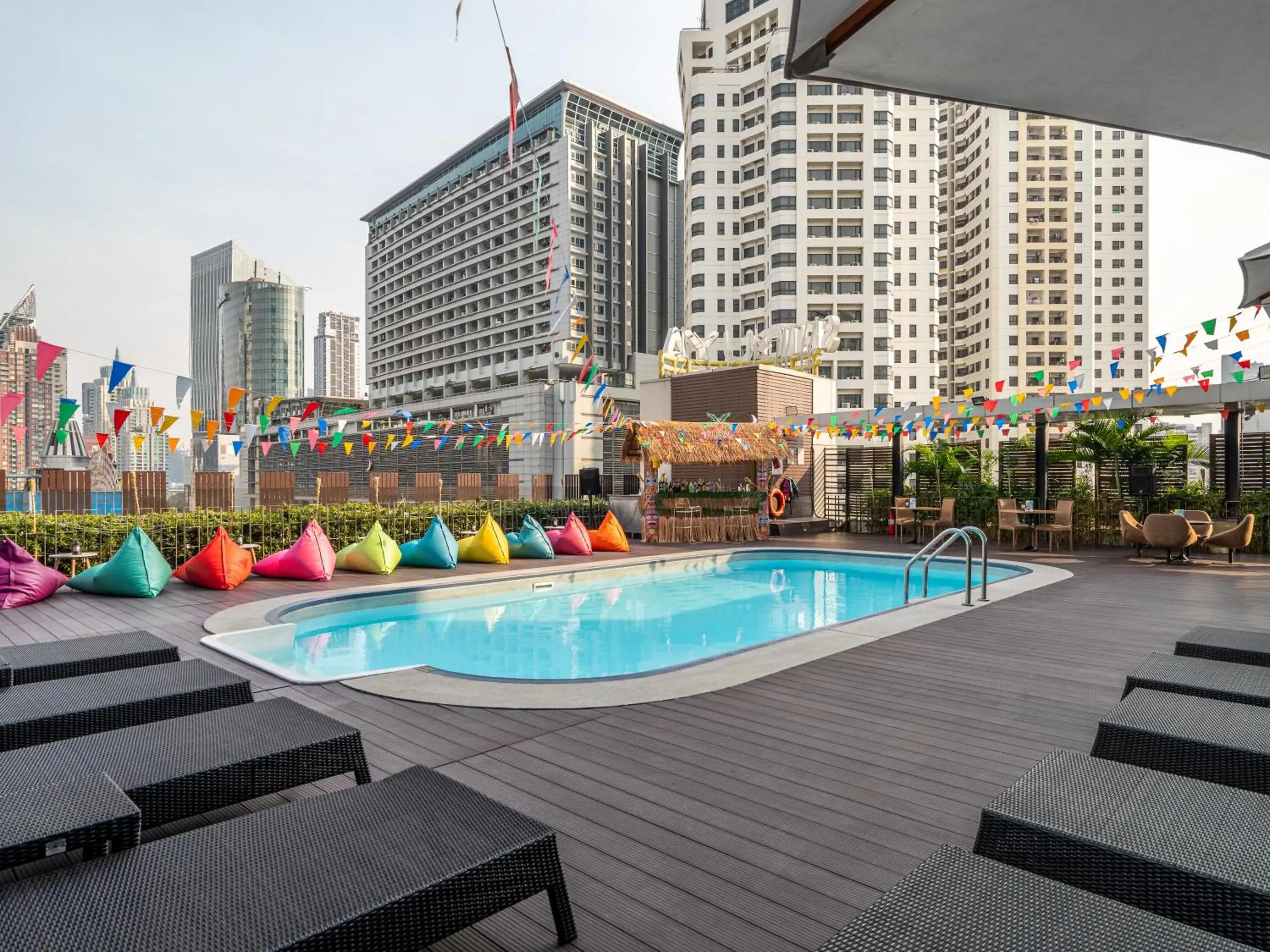 Swimming pool in VELA Dhi GLOW Pratunam Swimming pool in VELA Dhi GLOW Pratunam