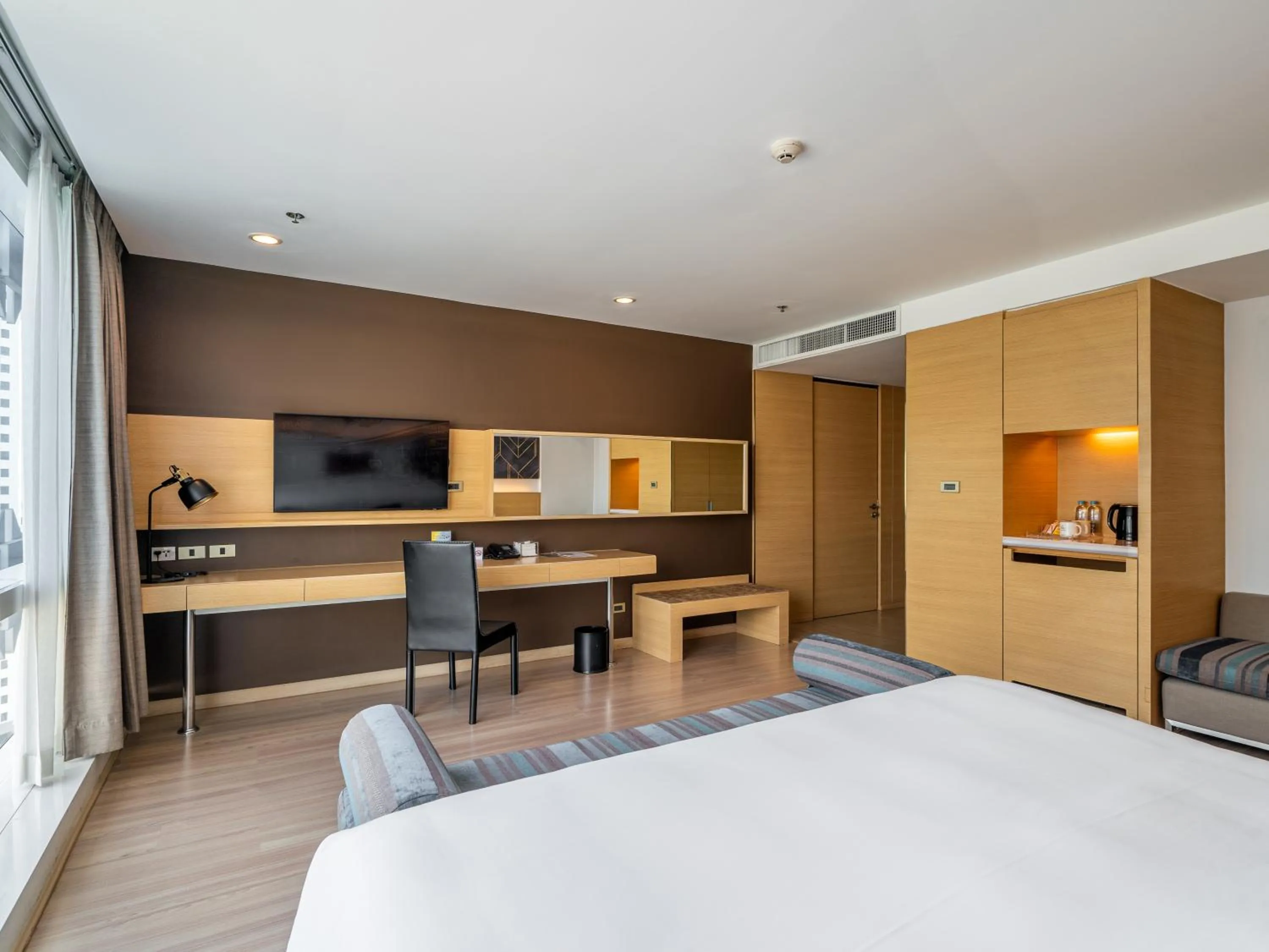 TV and multimedia, Bed in VELA Dhi GLOW Pratunam