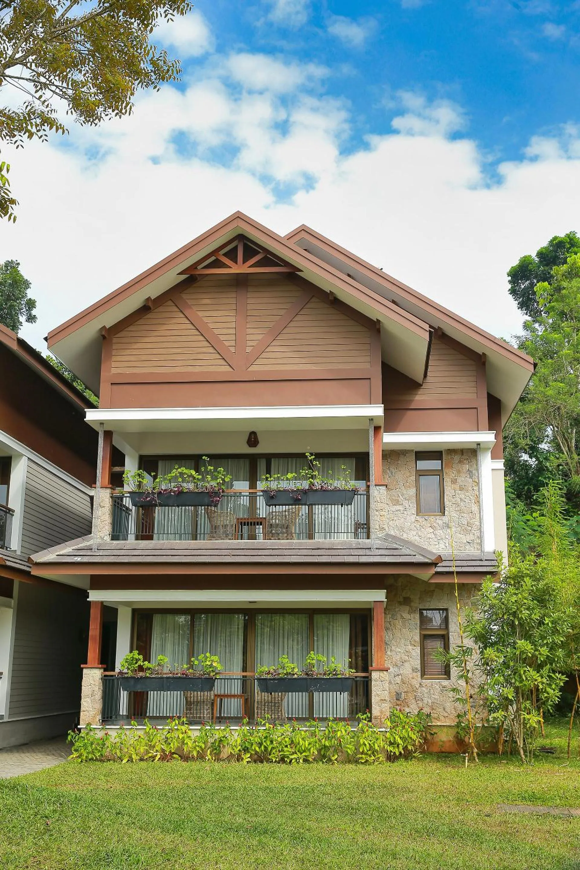 Property building in Morickap Resort