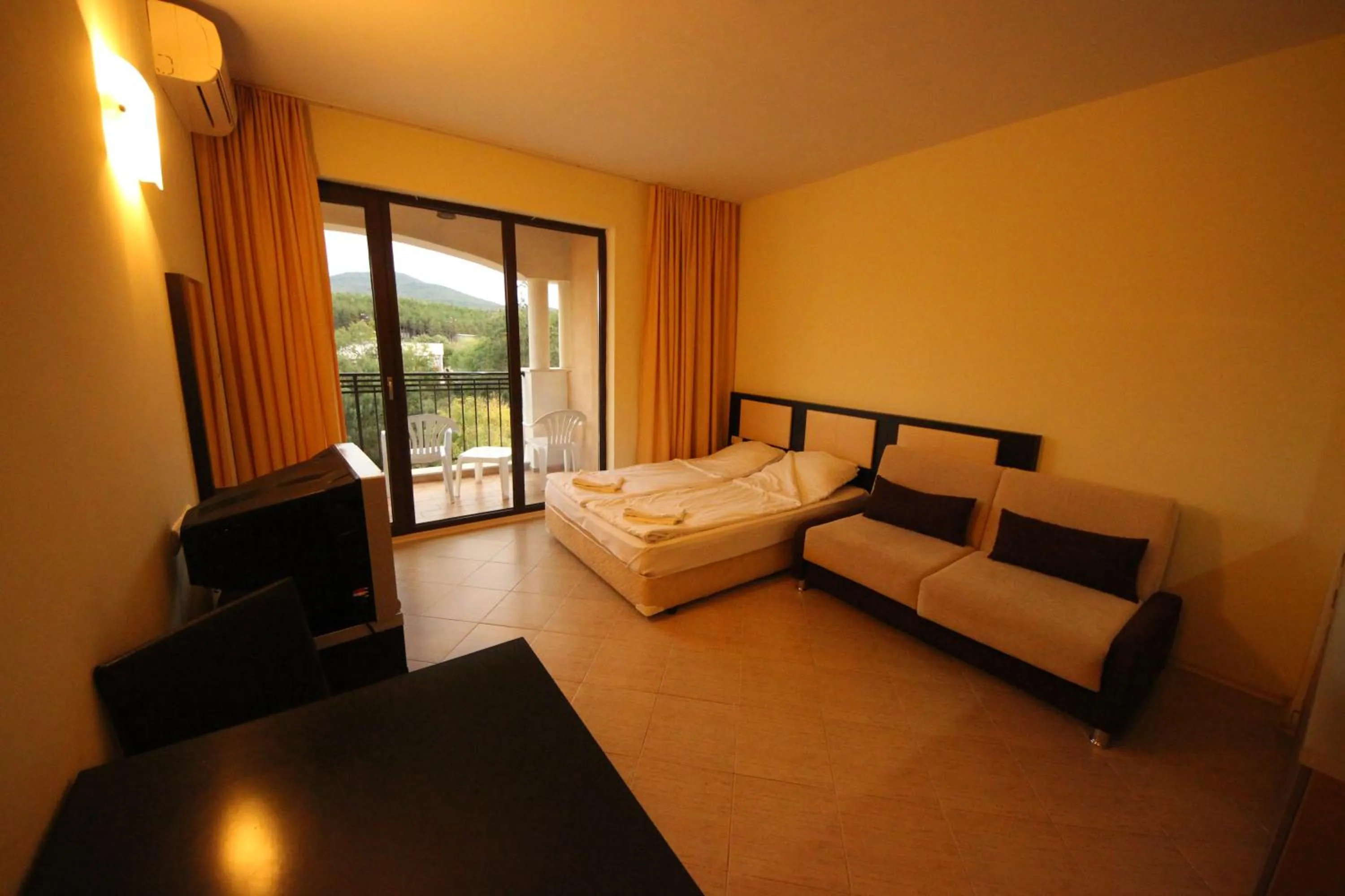 Photo of the whole room in Menada Nestinarka Apartments