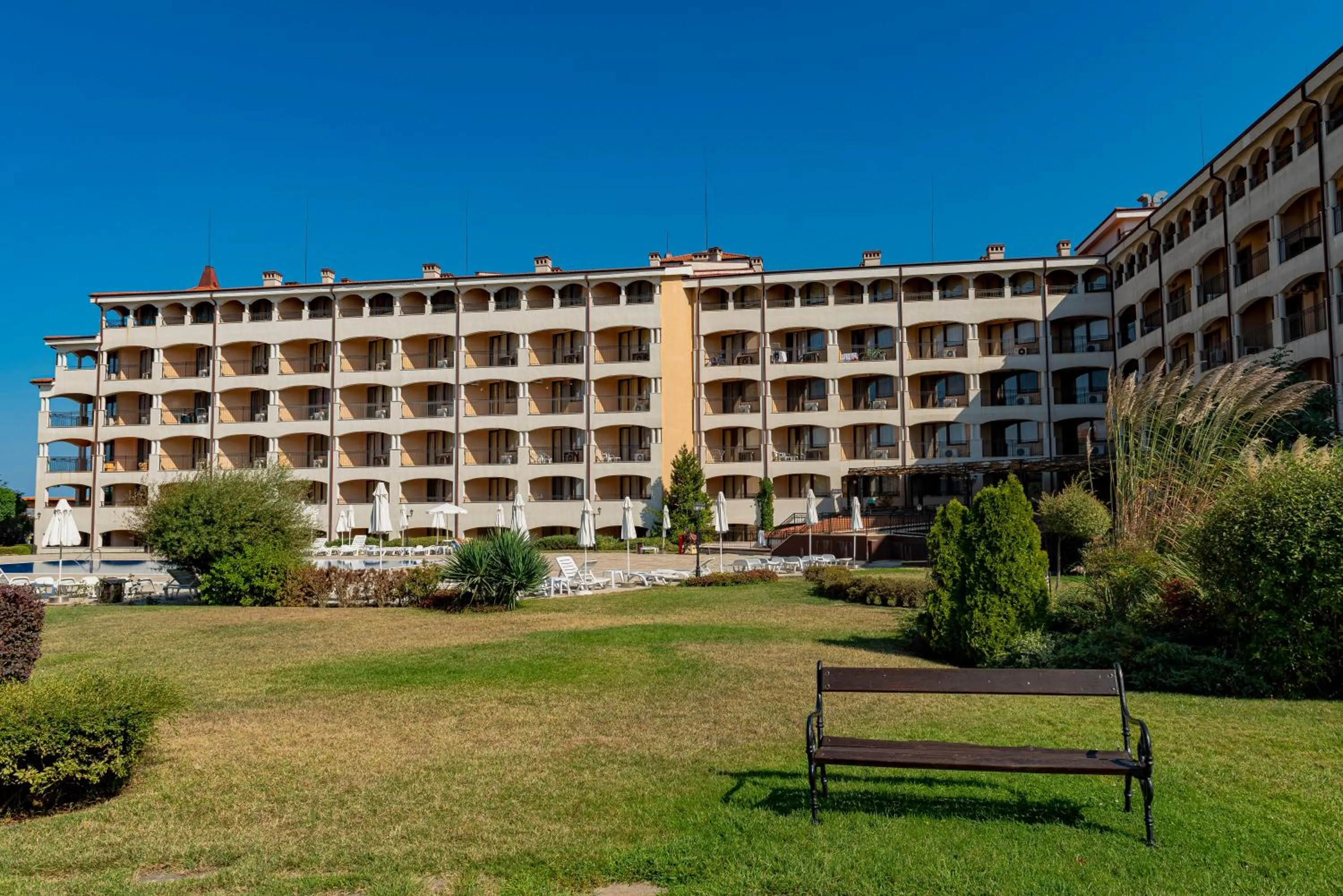 Property building in Menada Nestinarka Apartments