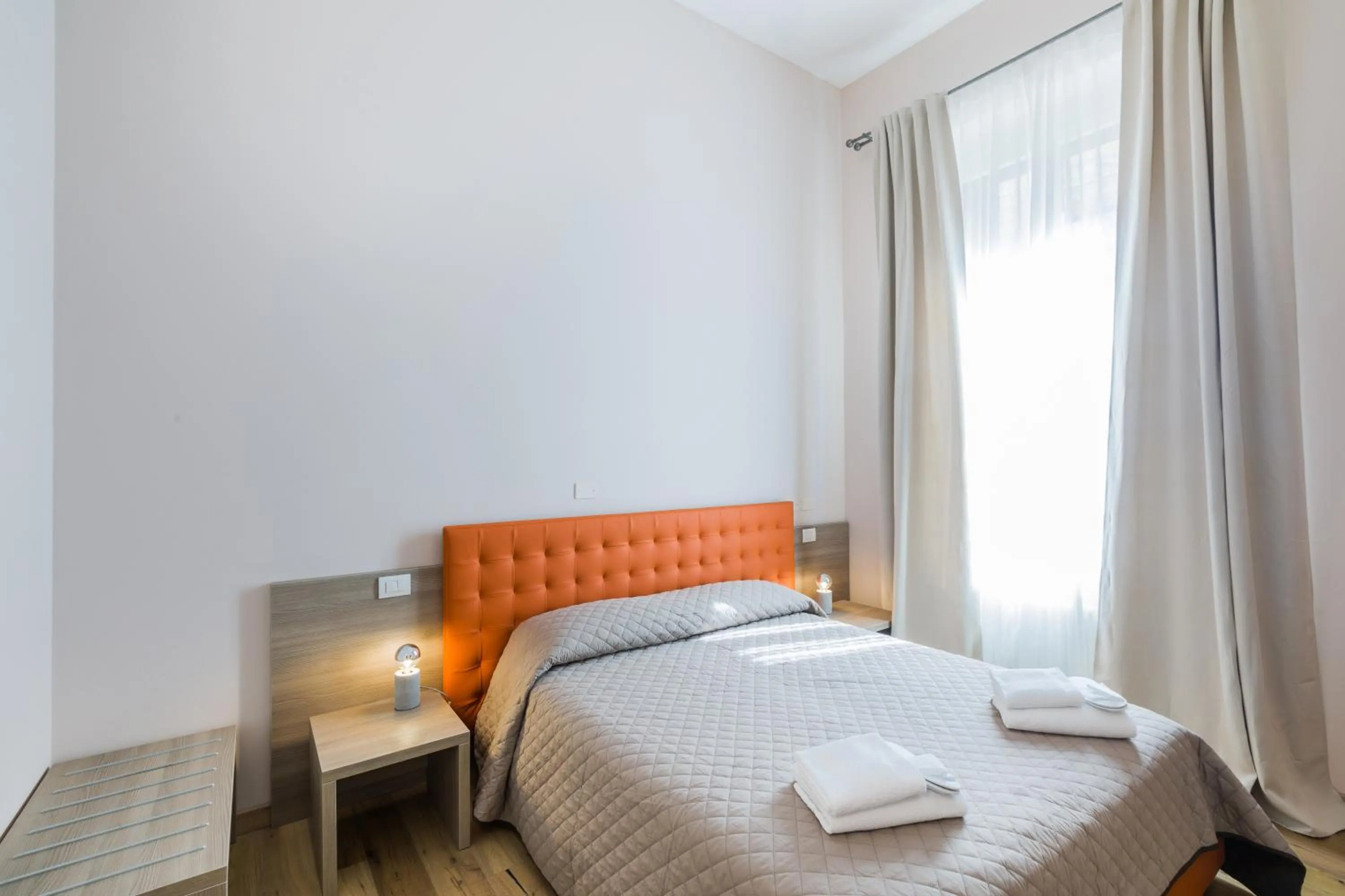 Bed in VRooms All'Angolo Del Duomo