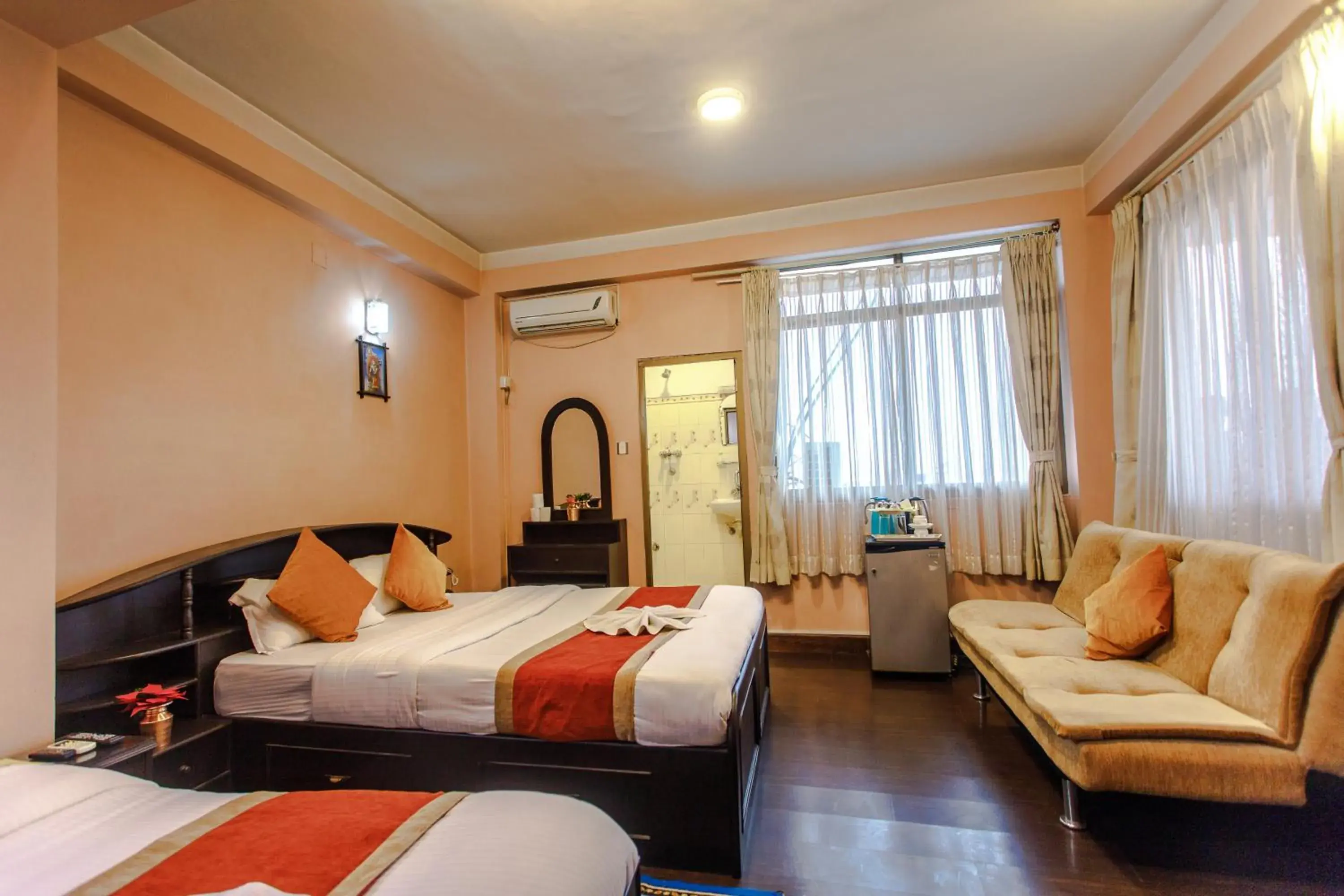 Deluxe Twin Room with 24-hour Check-in - single occupancy in Hotel Nepalaya Deluxe Twin Room with 24-hour Check-in - single occupancy in Hotel Nepalaya