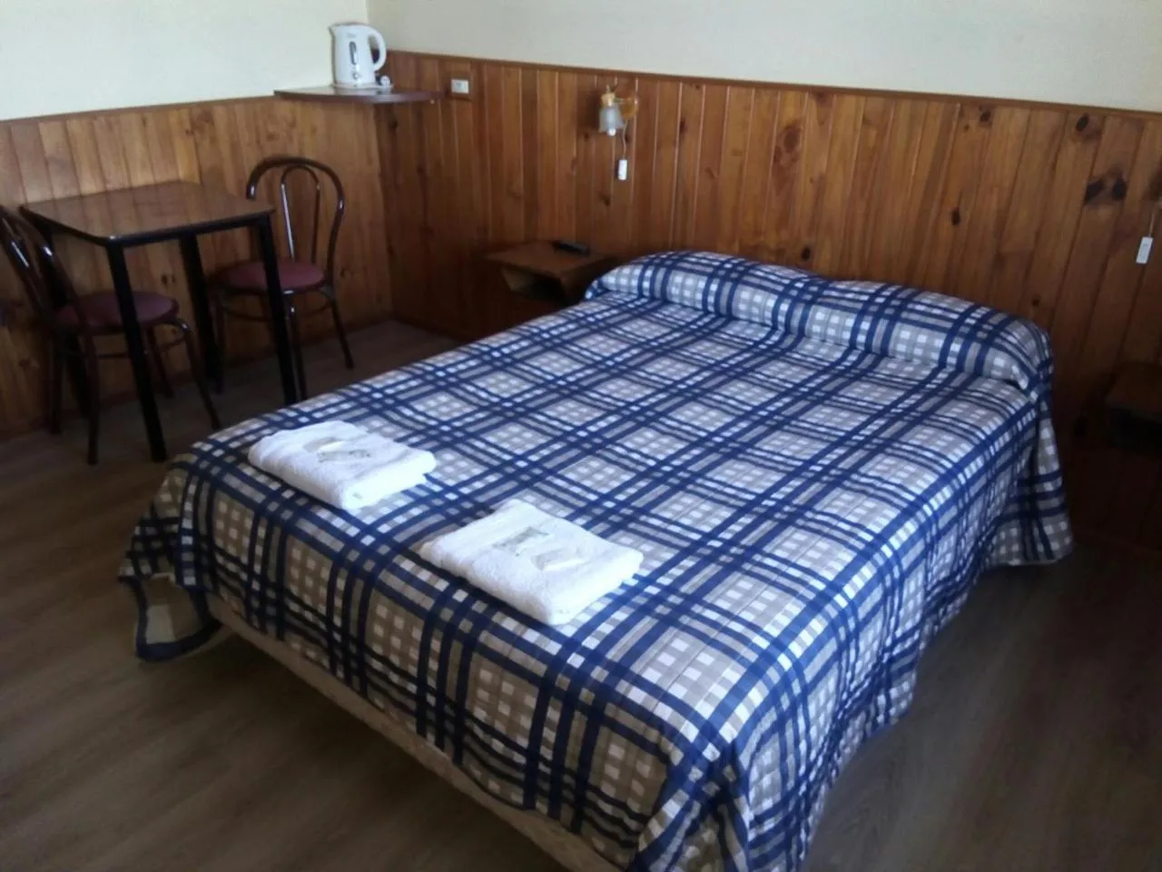 Hostal Rio Ona