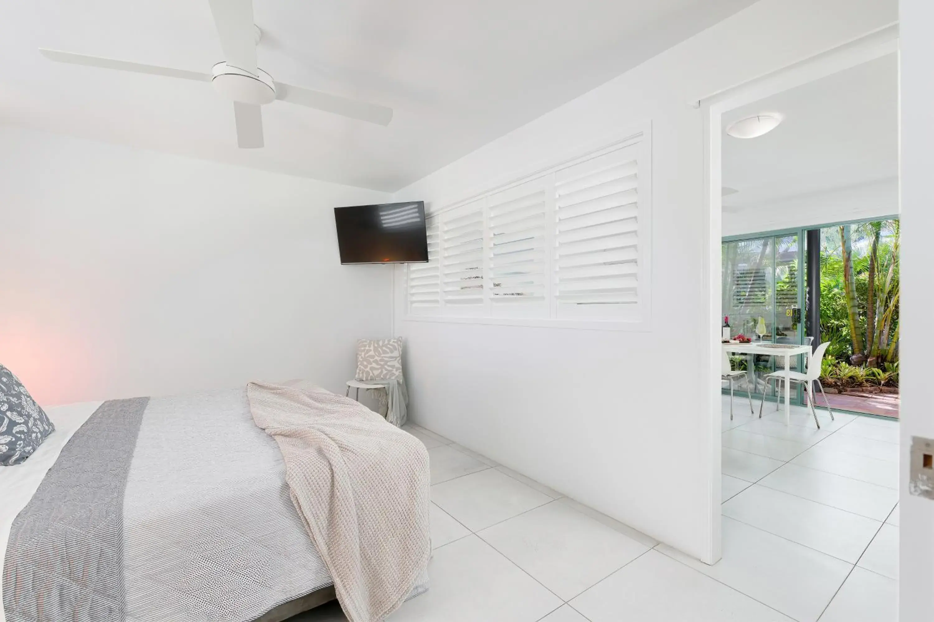 Bed in Chez Noosa Holiday Apartments Bed in Chez Noosa Holiday Apartments