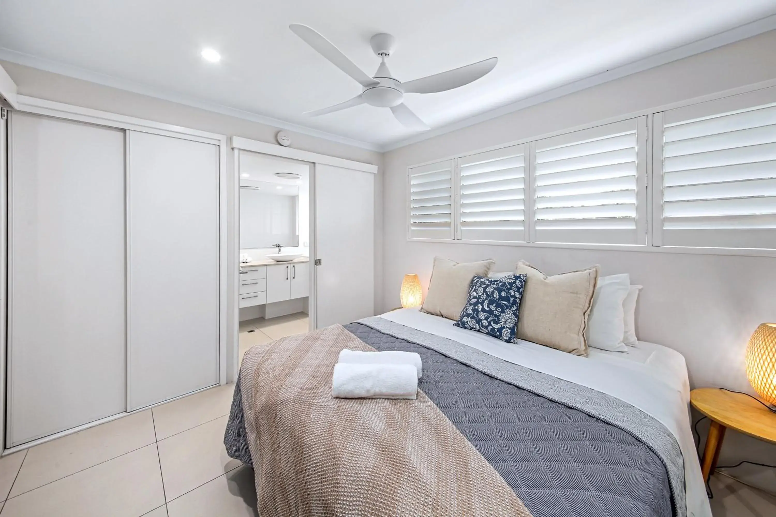 Bedroom, Bed in Chez Noosa Holiday Apartments Bedroom, Bed in Chez Noosa Holiday Apartments