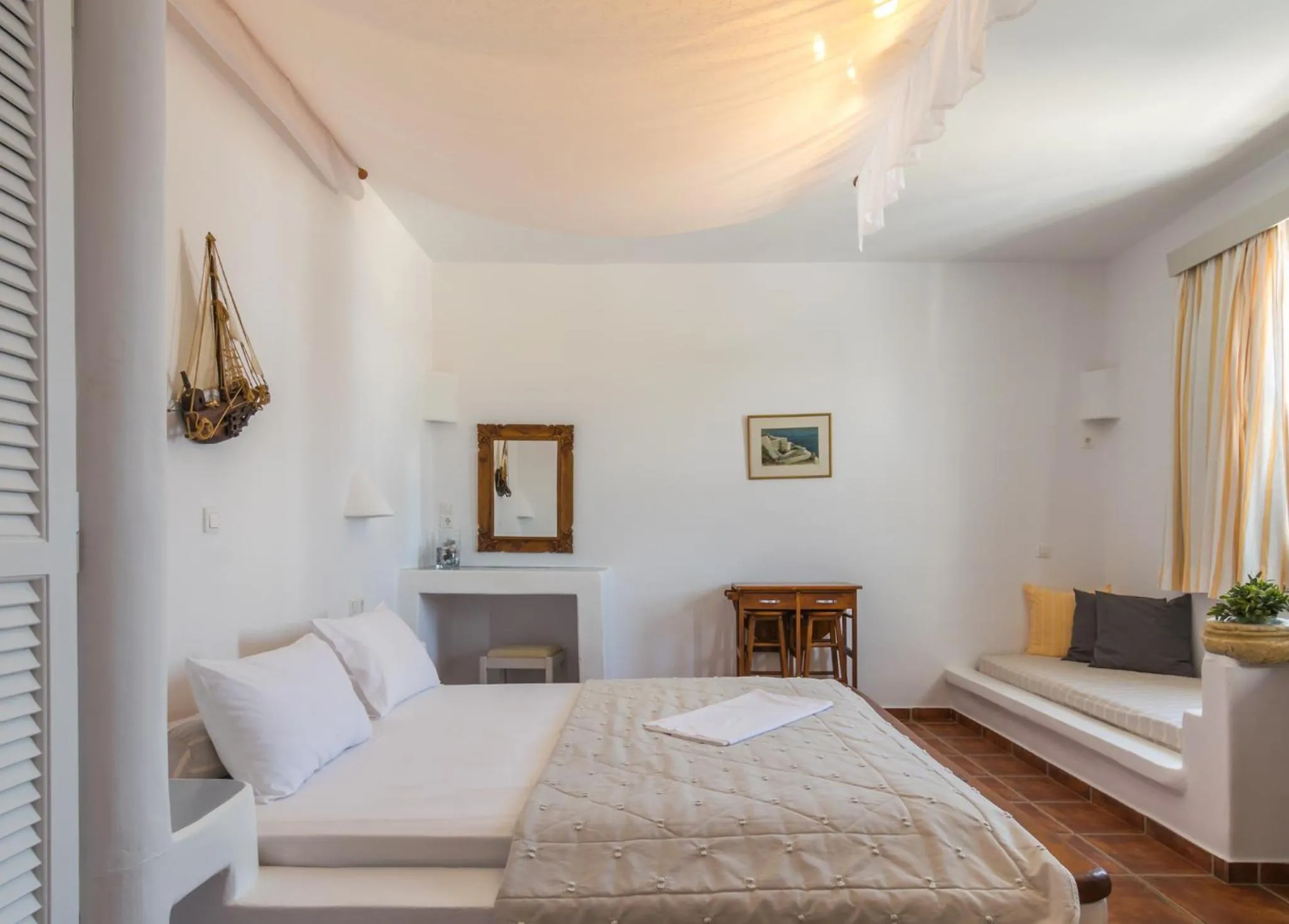 Bed in Giannoulis Hotel