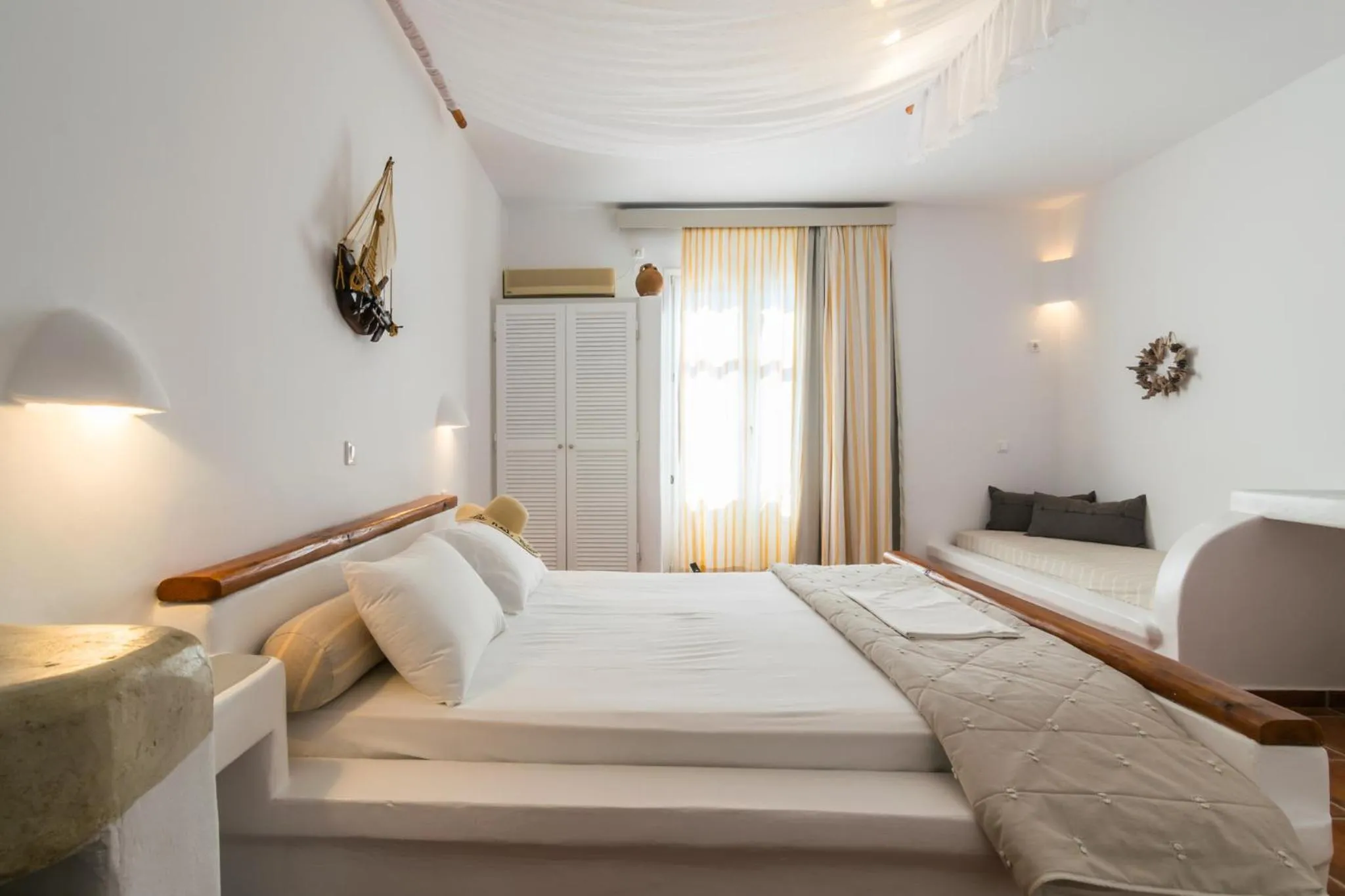 Bed in Giannoulis Hotel