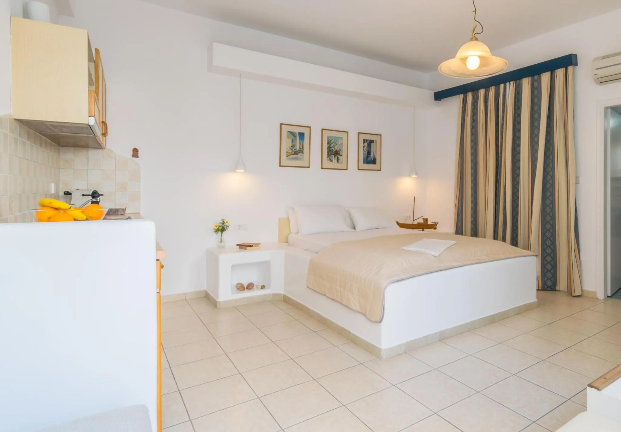Bed in Giannoulis Hotel