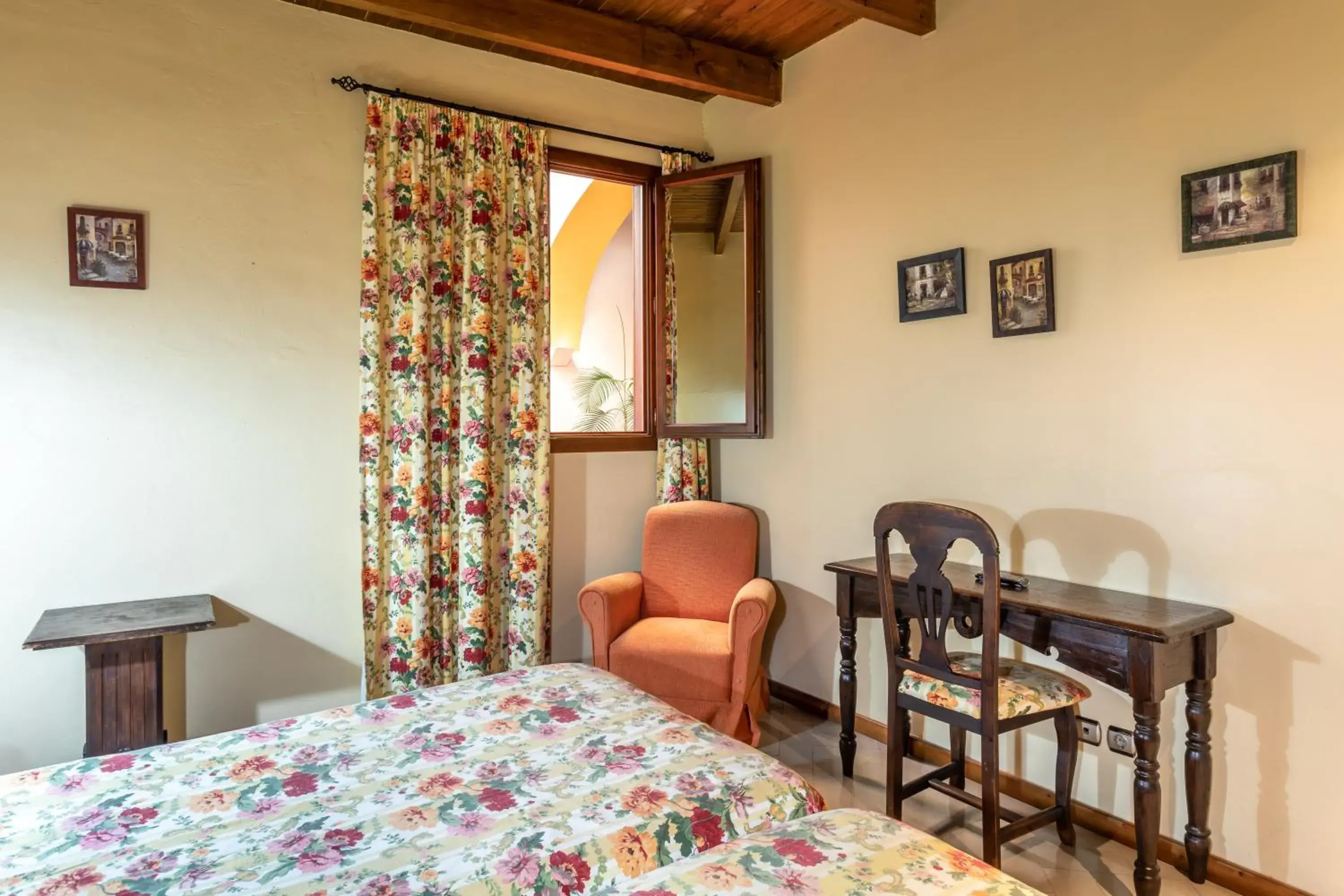 Bedroom, Bed in Hotel Sao Joao De Deus by RIDAN Hotels Bedroom, Bed in Hotel Sao Joao De Deus by RIDAN Hotels