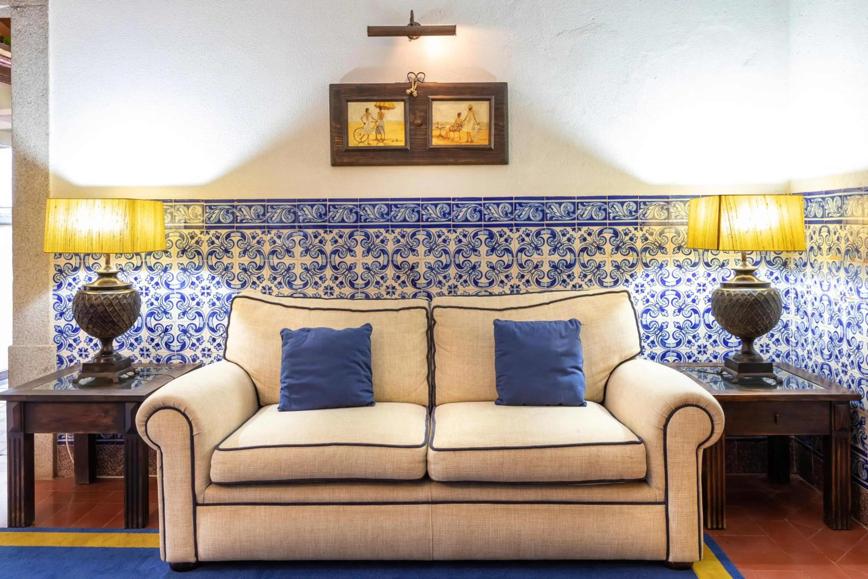 Lounge or bar in Hotel Sao Joao De Deus by RIDAN Hotels