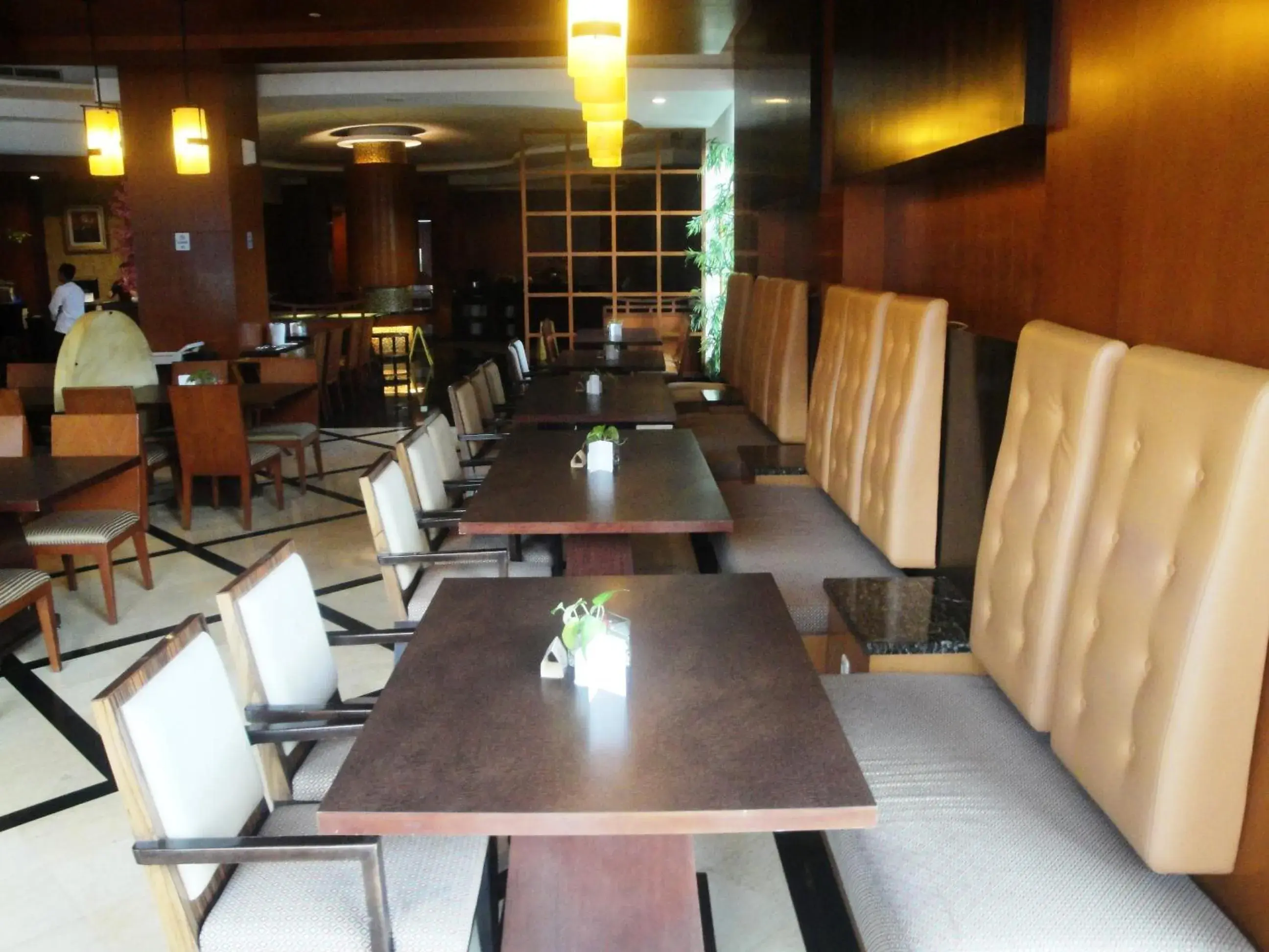 Restaurant/places to eat in Manado Quality Hotel Restaurant/places to eat in Manado Quality Hotel