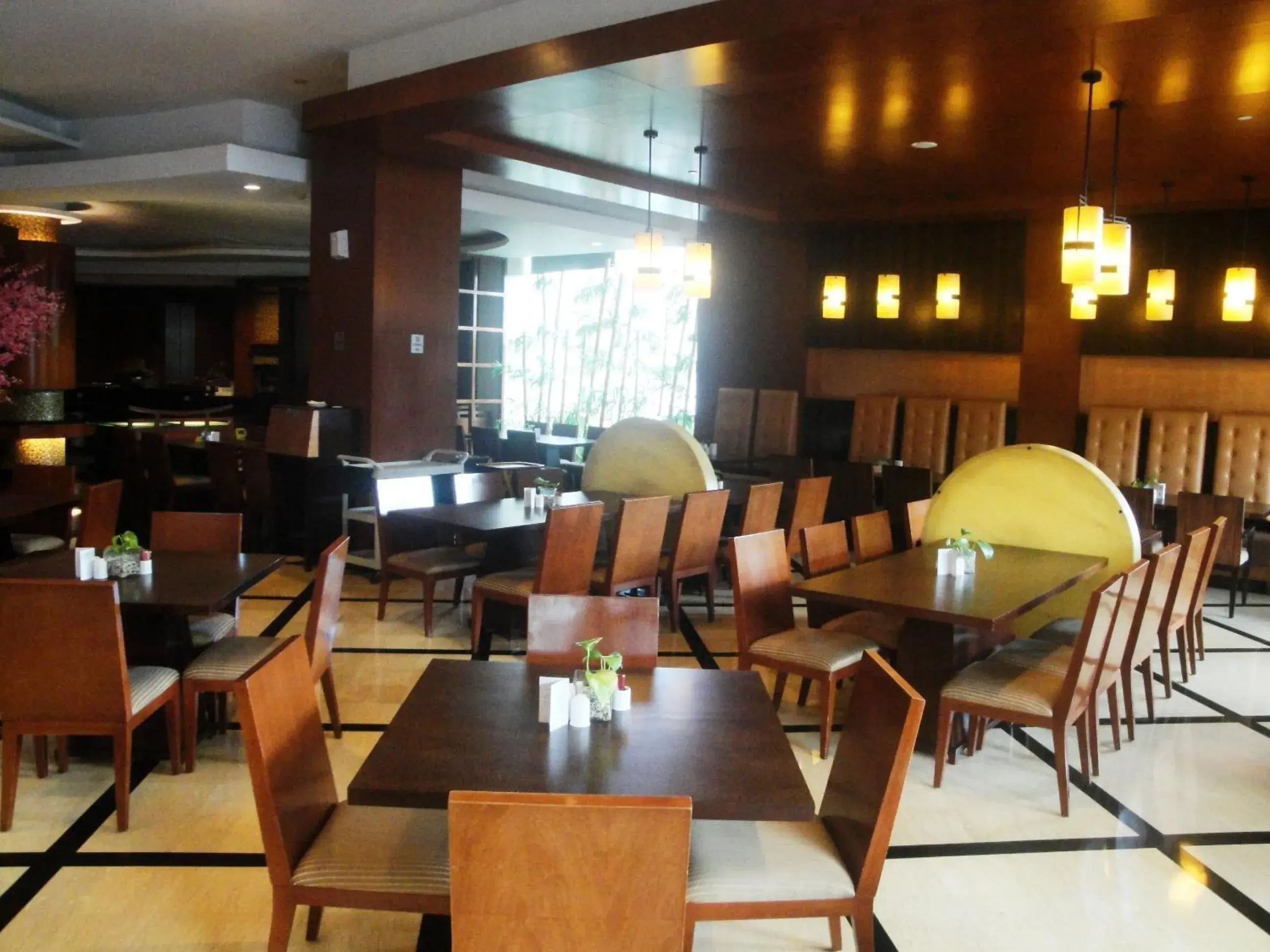 Restaurant/places to eat in Manado Quality Hotel Restaurant/places to eat in Manado Quality Hotel