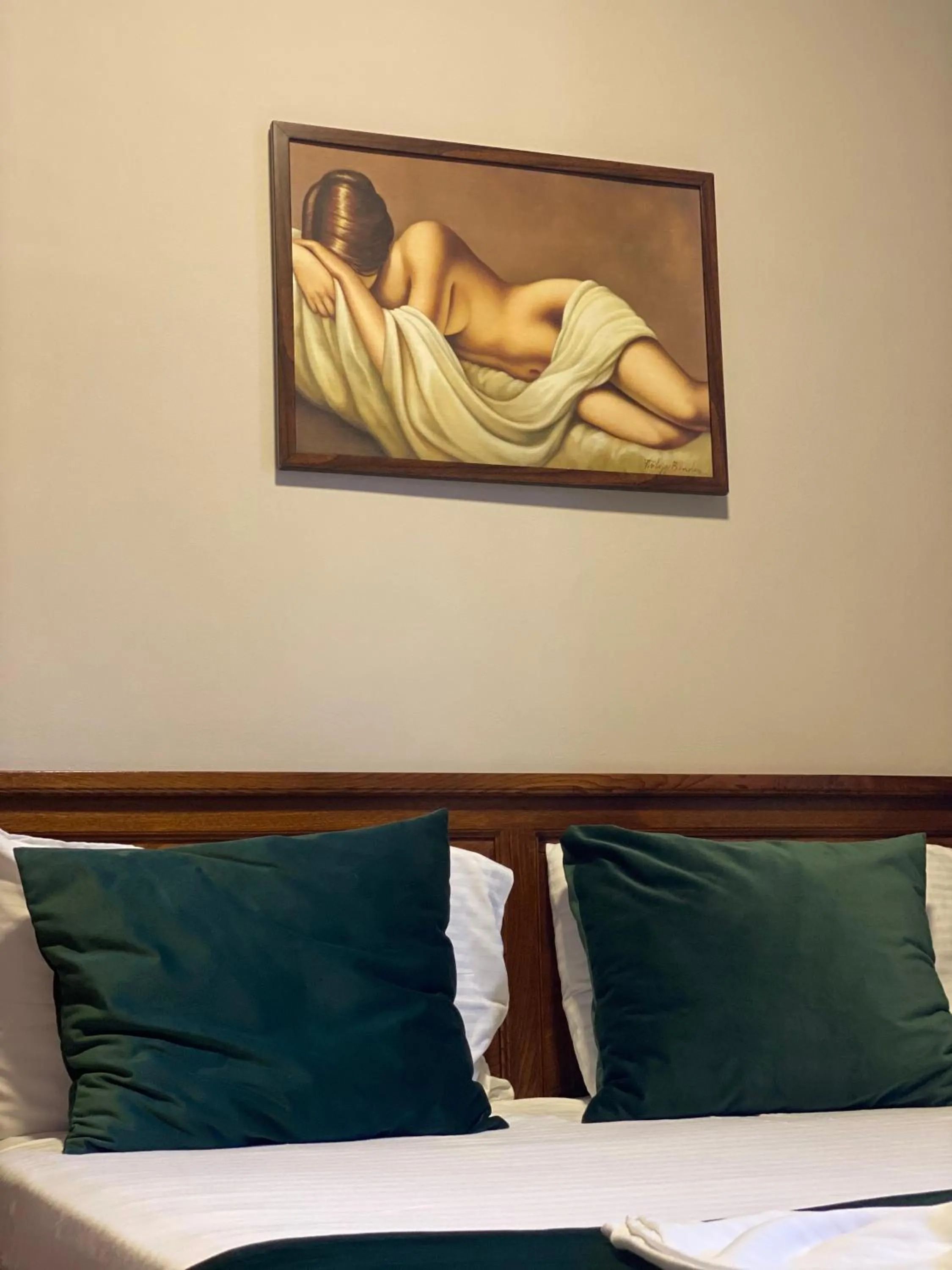 Bed in Hotel Akropoli