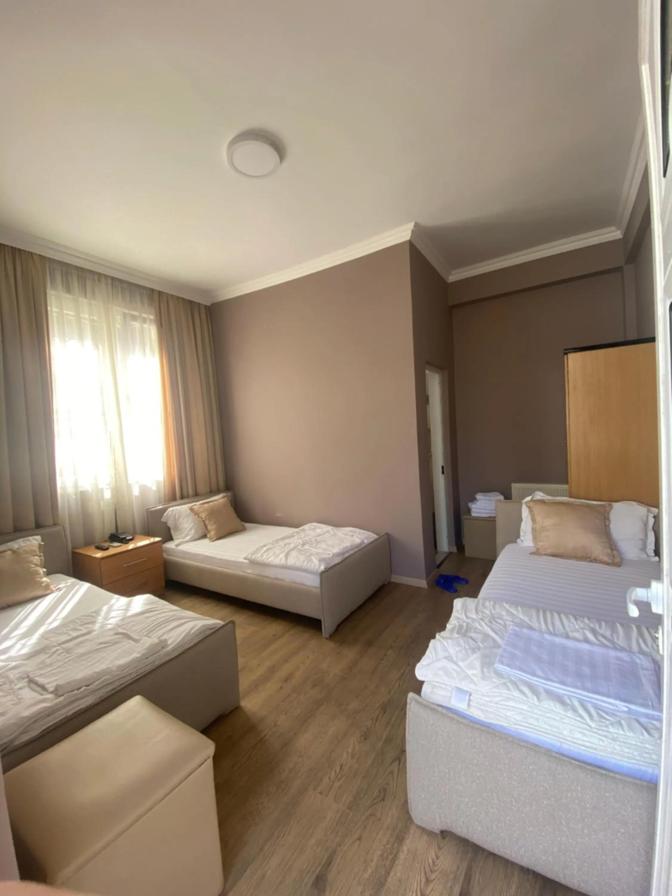 Bed in Hotel Akropoli