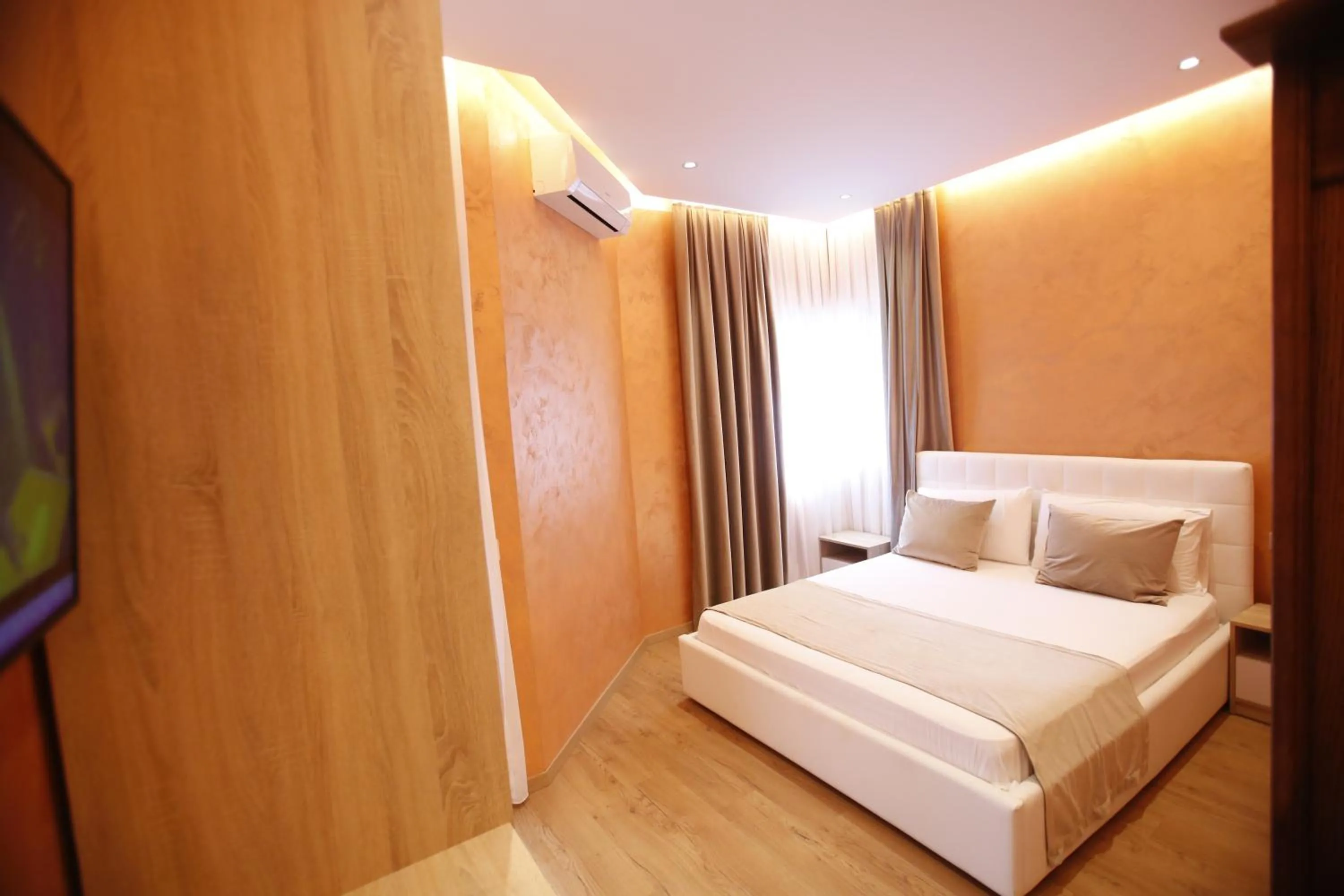 Bed in Hotel Akropoli