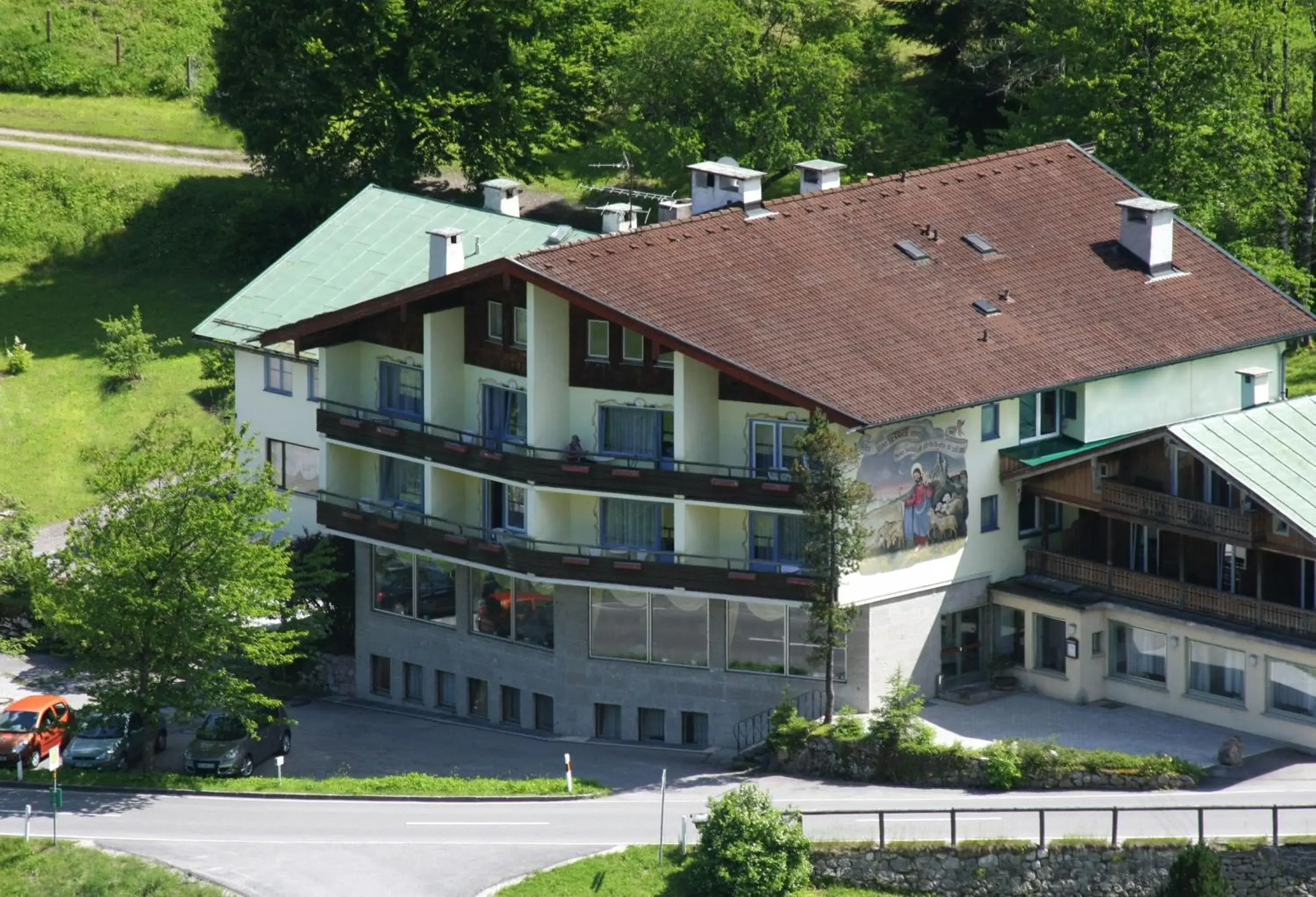 Property building in Alpenhotel Beslhof Property building in Alpenhotel Beslhof