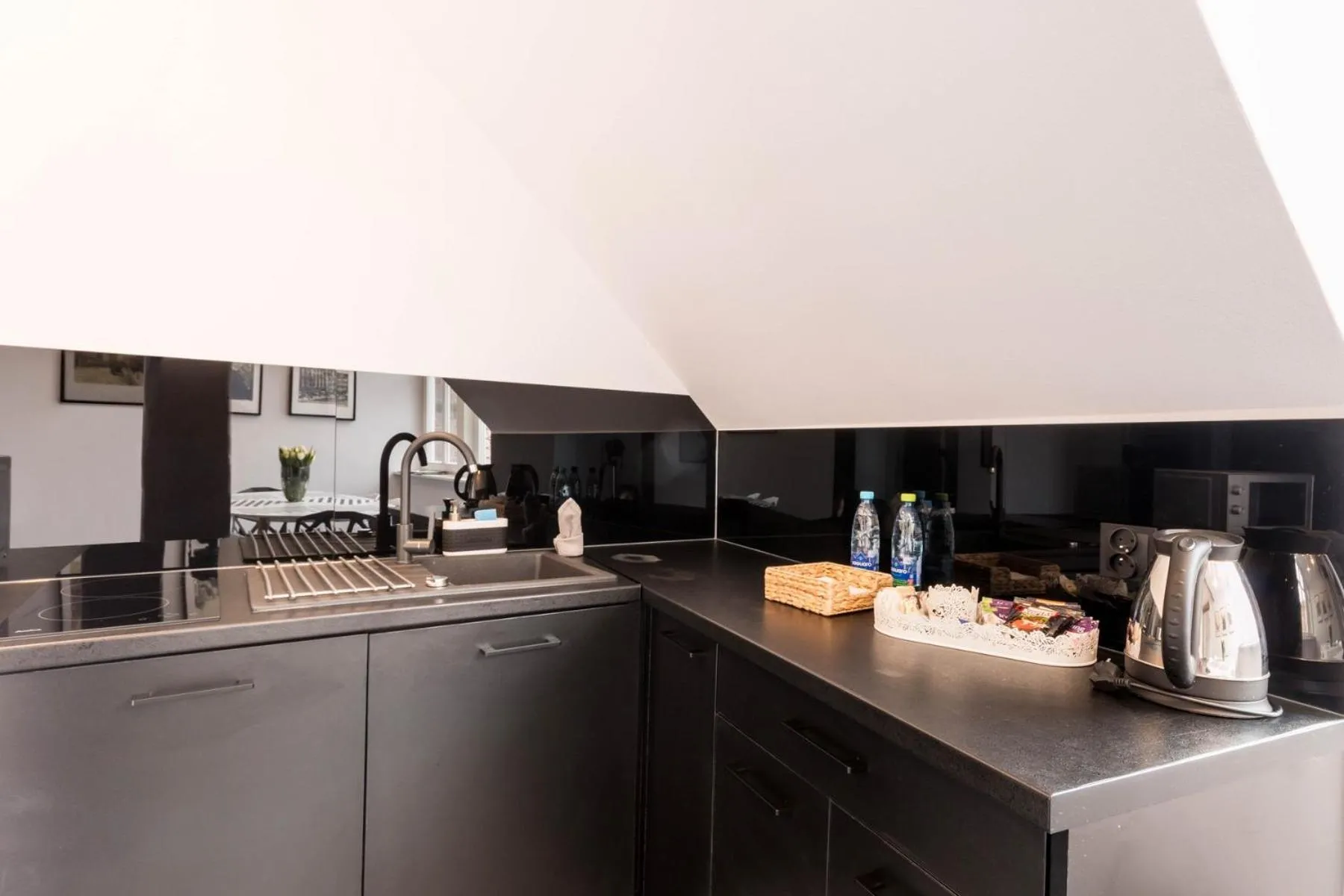Coffee/tea facilities in LivingRoom 4B self Check-in 24h