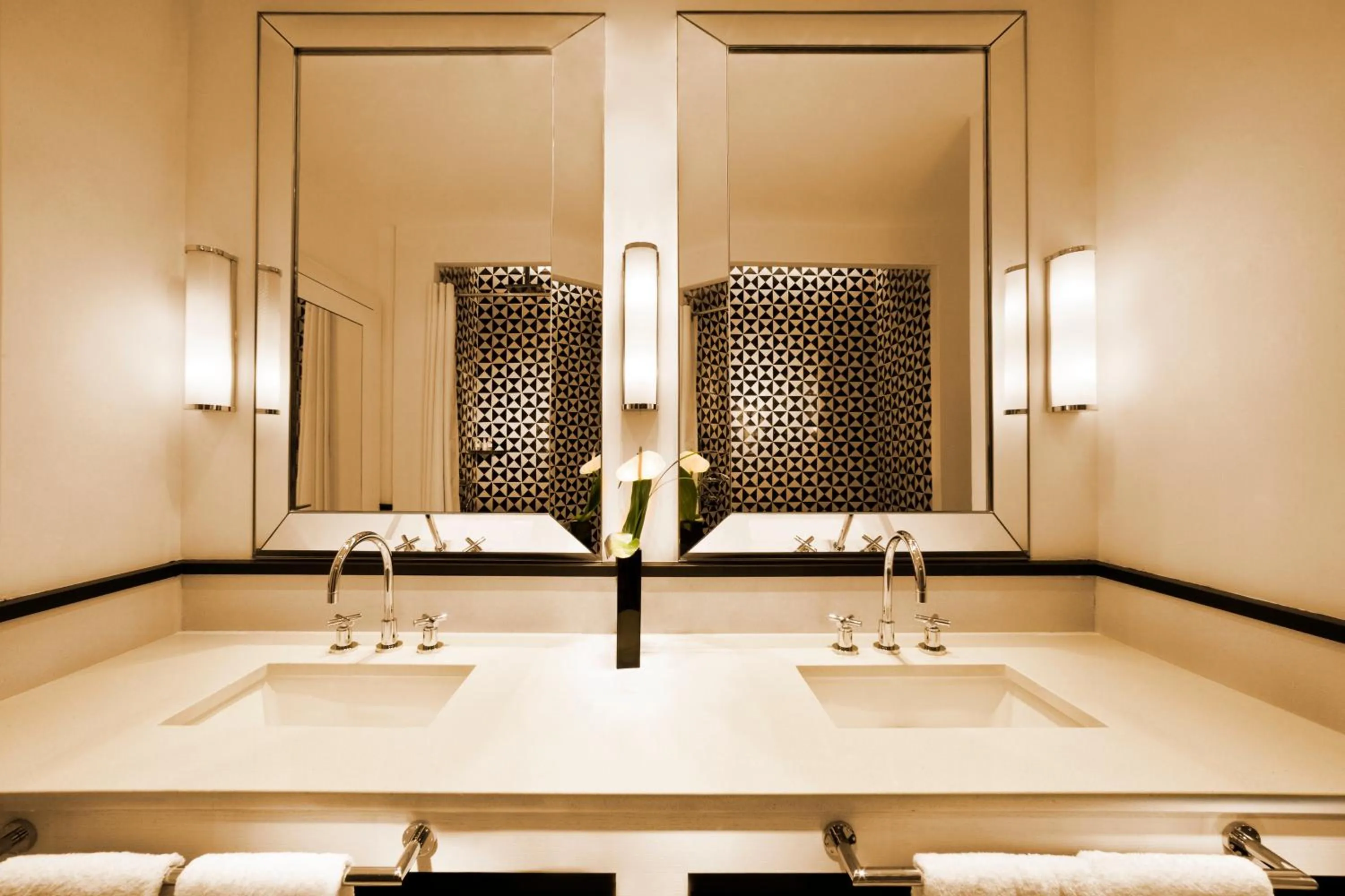 Bathroom in Jumeirah Capri Palace