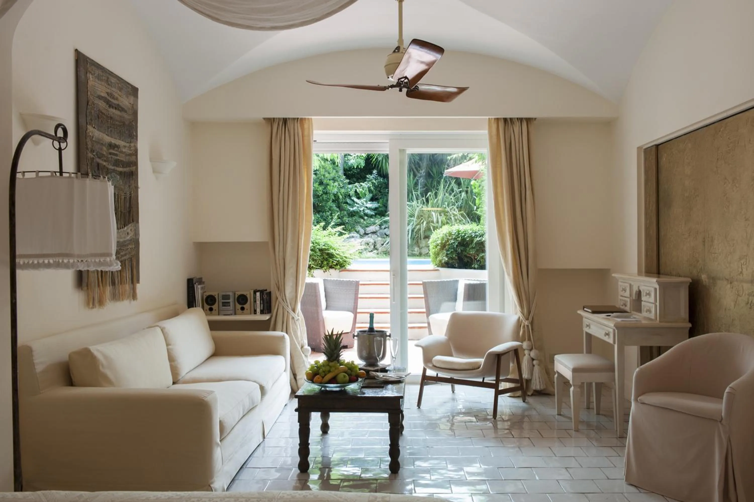 Living room in Jumeirah Capri Palace