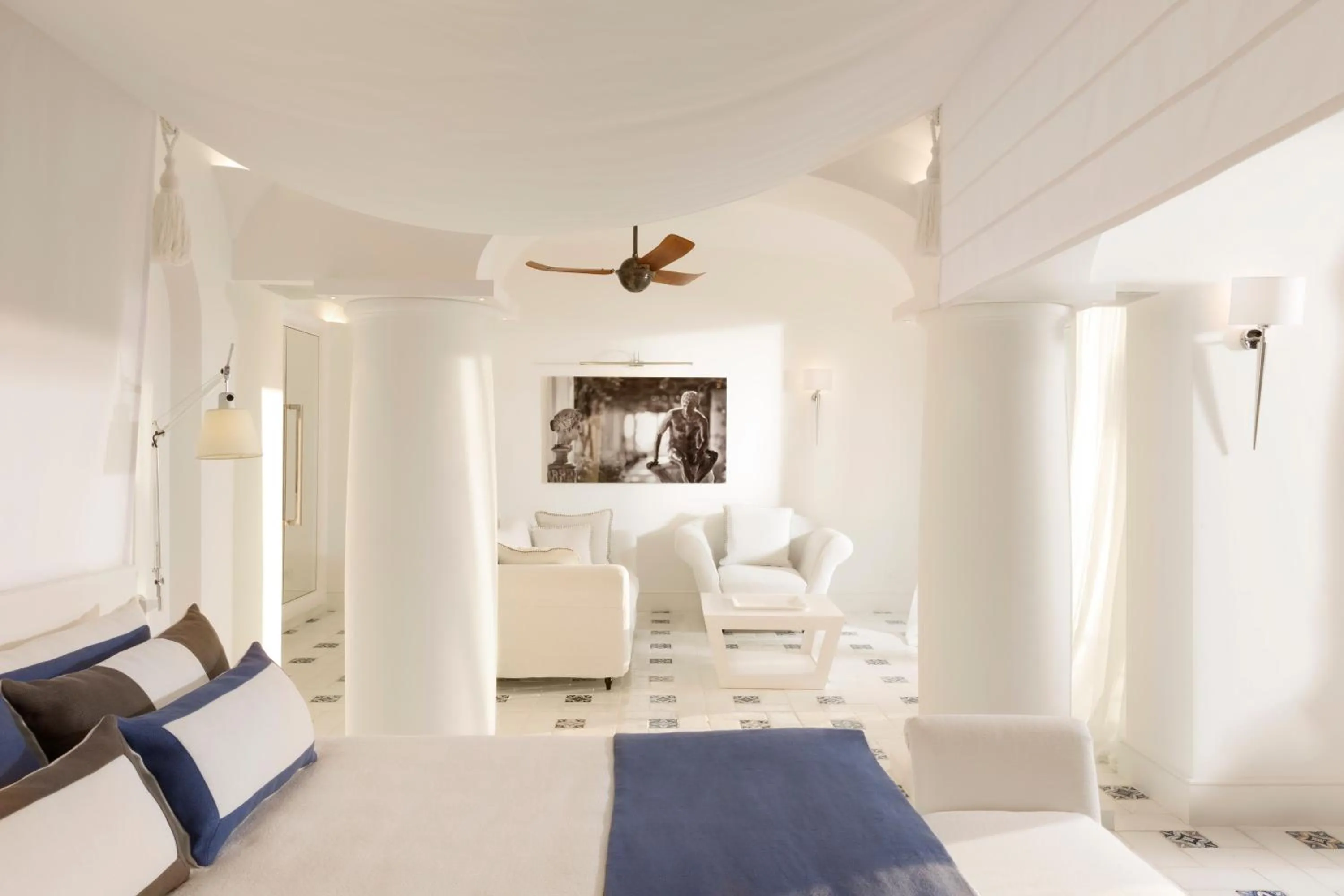 Bed in Jumeirah Capri Palace