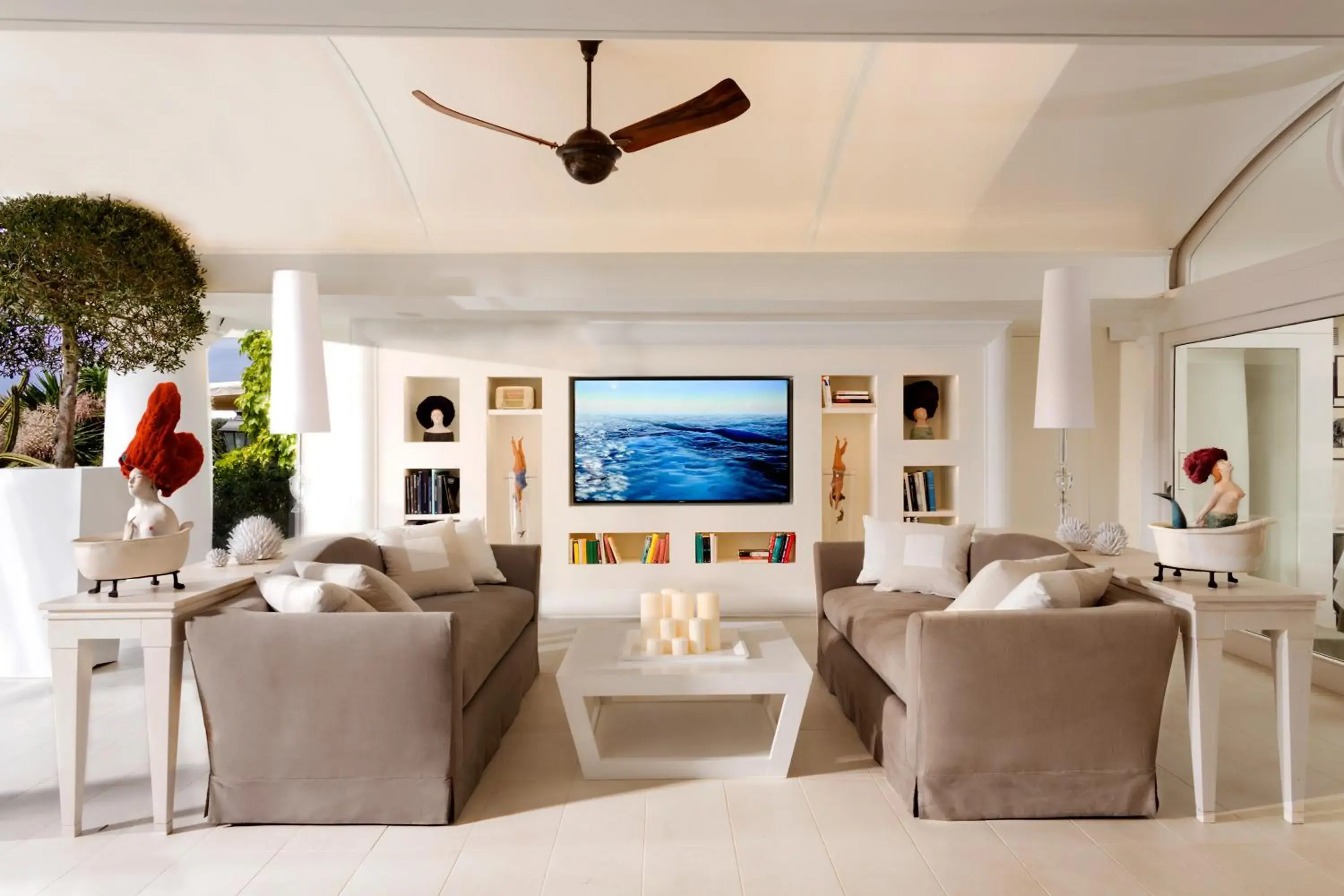 Restaurant/places to eat in Jumeirah Capri Palace Restaurant/places to eat in Jumeirah Capri Palace