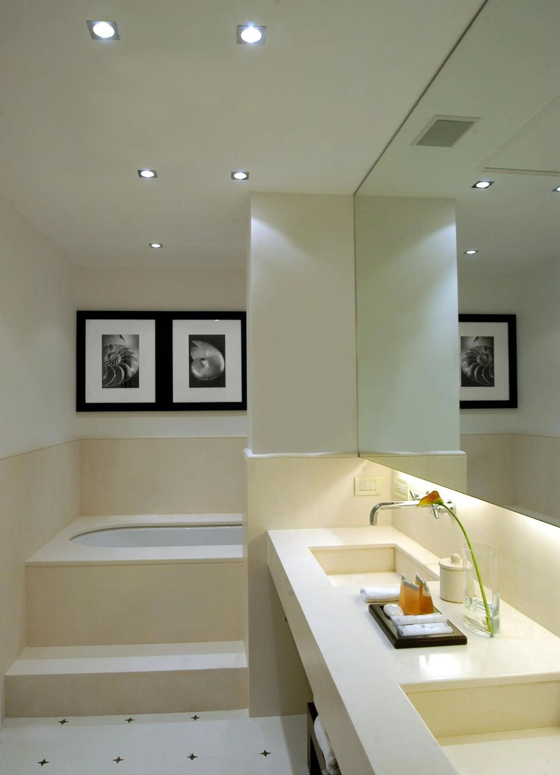Bathroom in Jumeirah Capri Palace