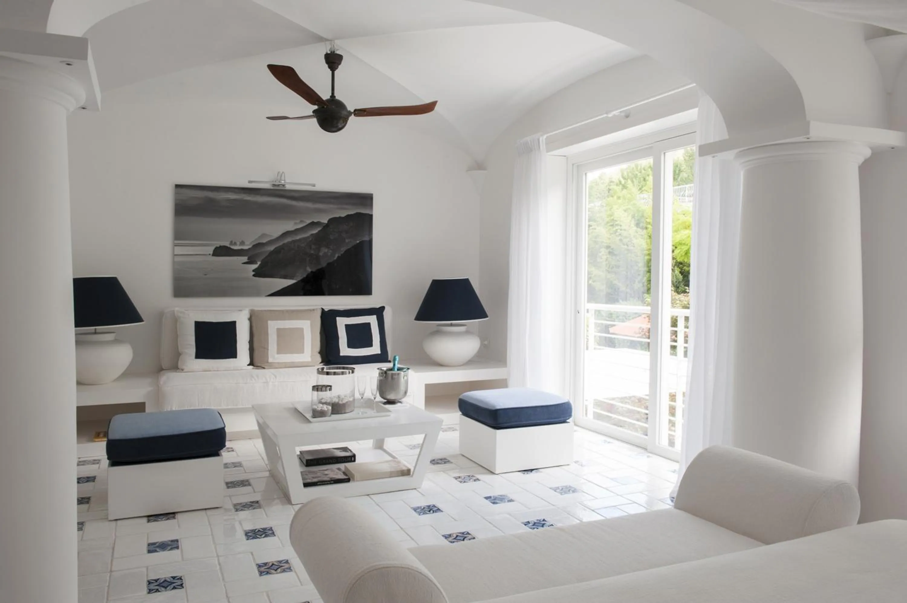 Living room in Jumeirah Capri Palace