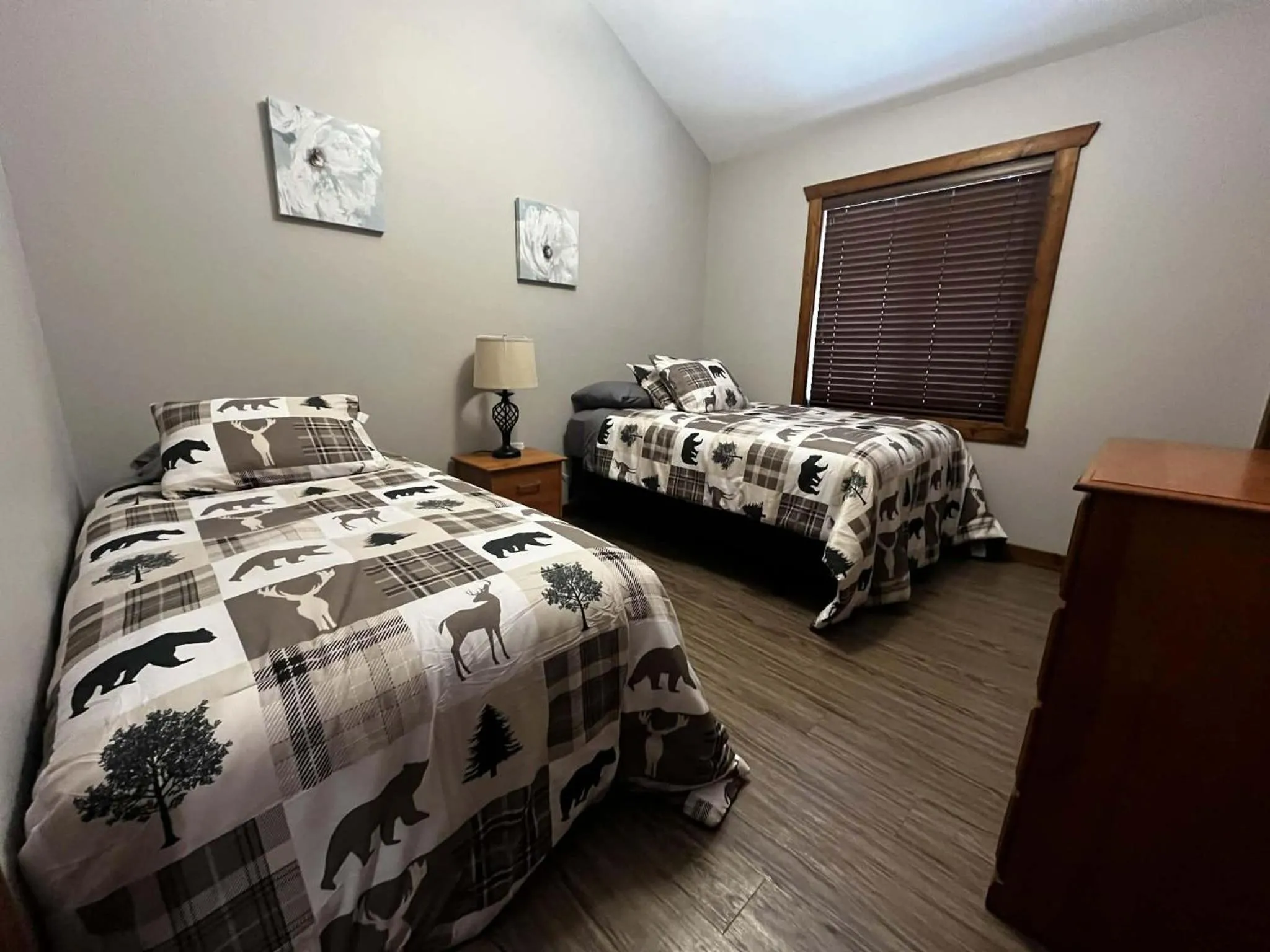 Floor plan, Bed in Wolf Den