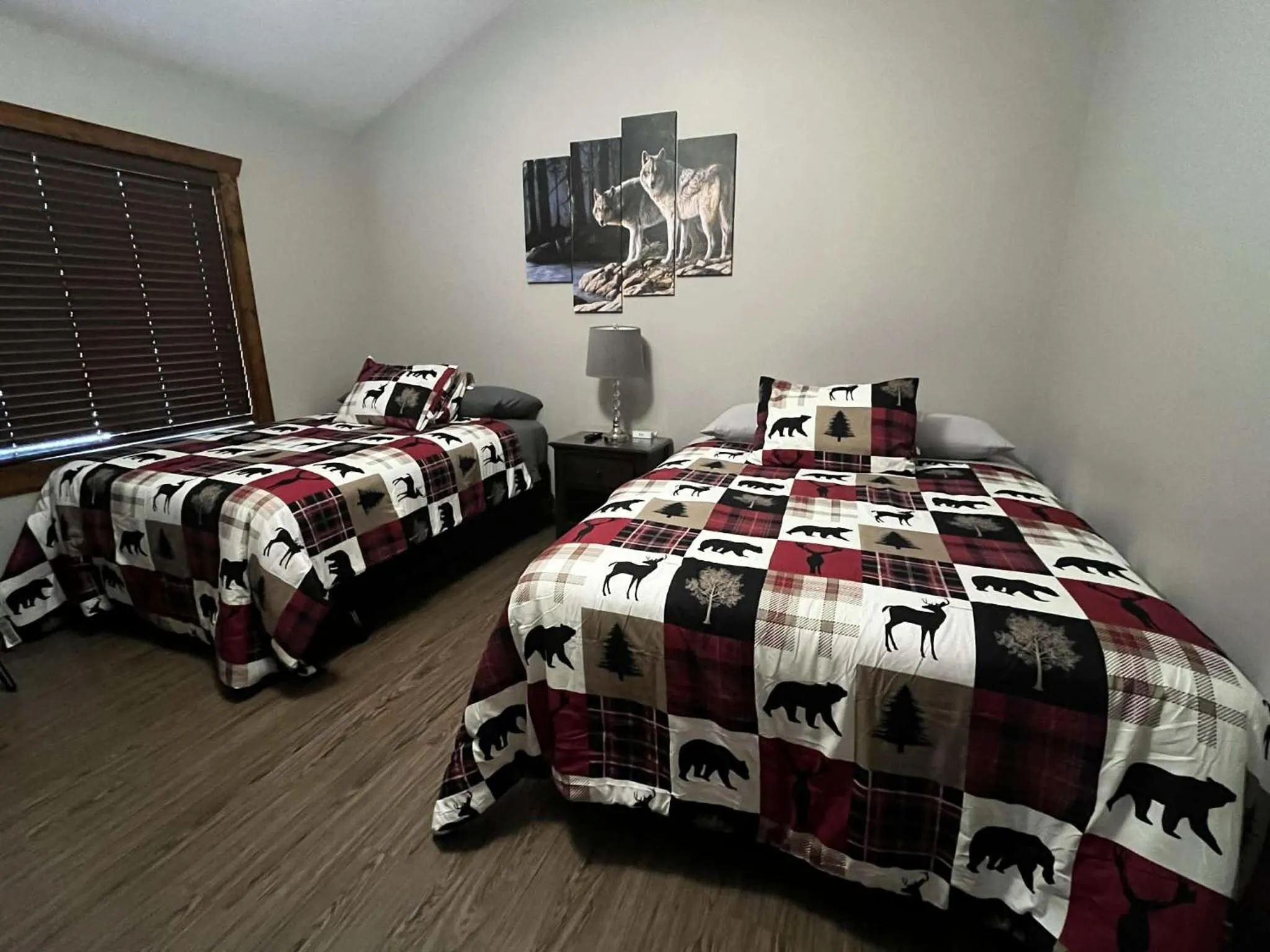 Floor plan, Bed in Wolf Den