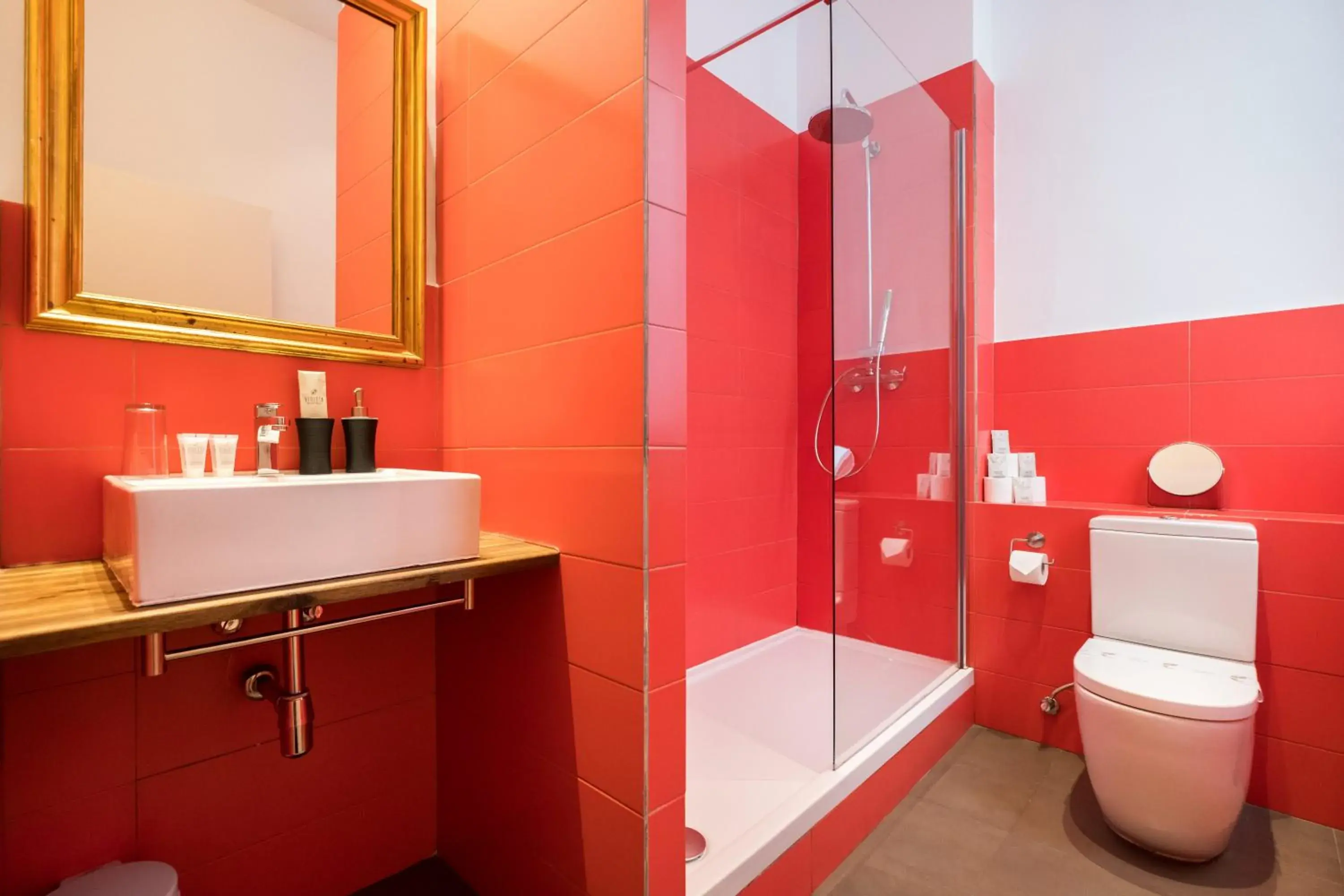 Violeta Boutique Violeta Boutique