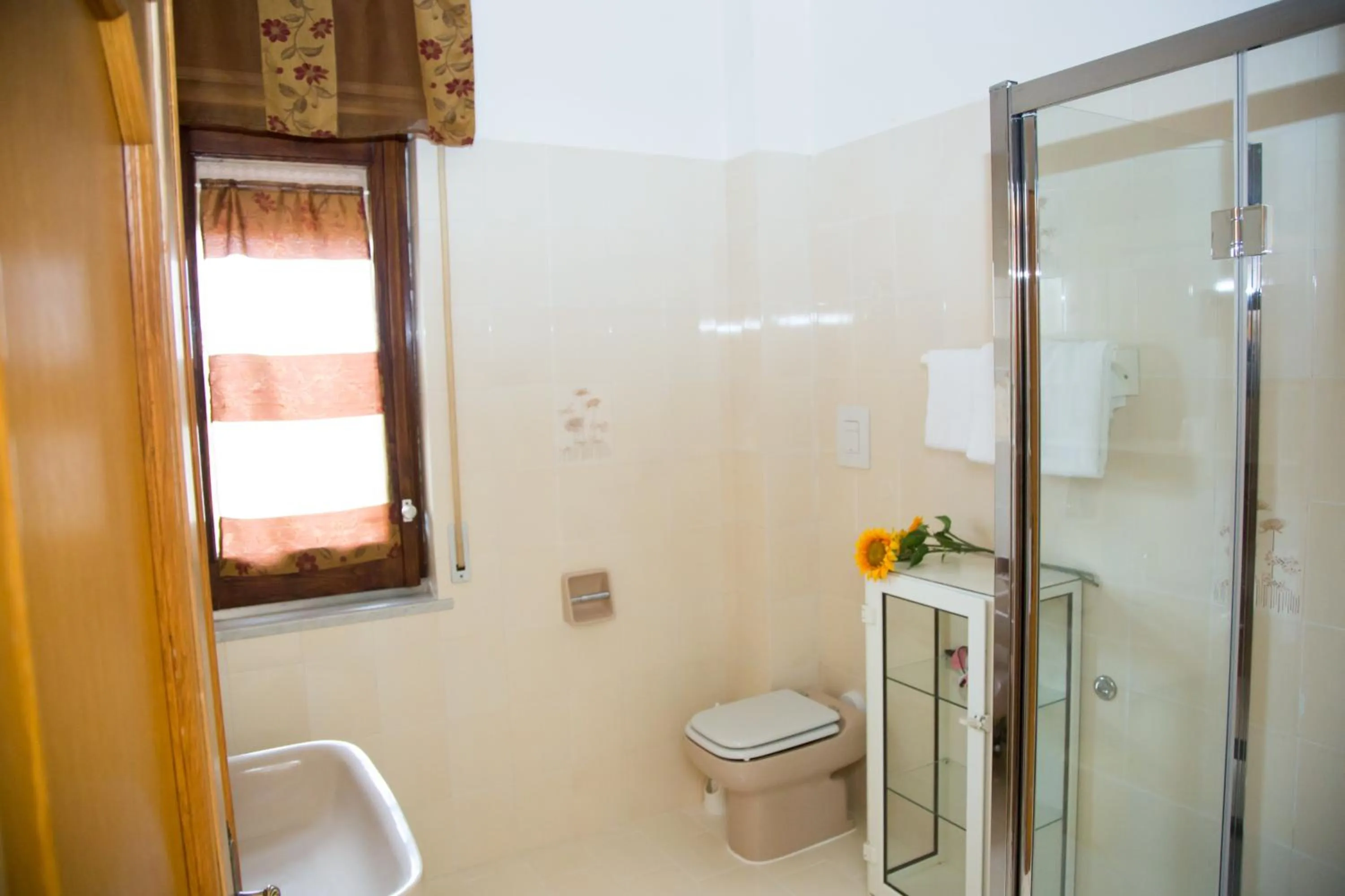 Bathroom in Haidi House