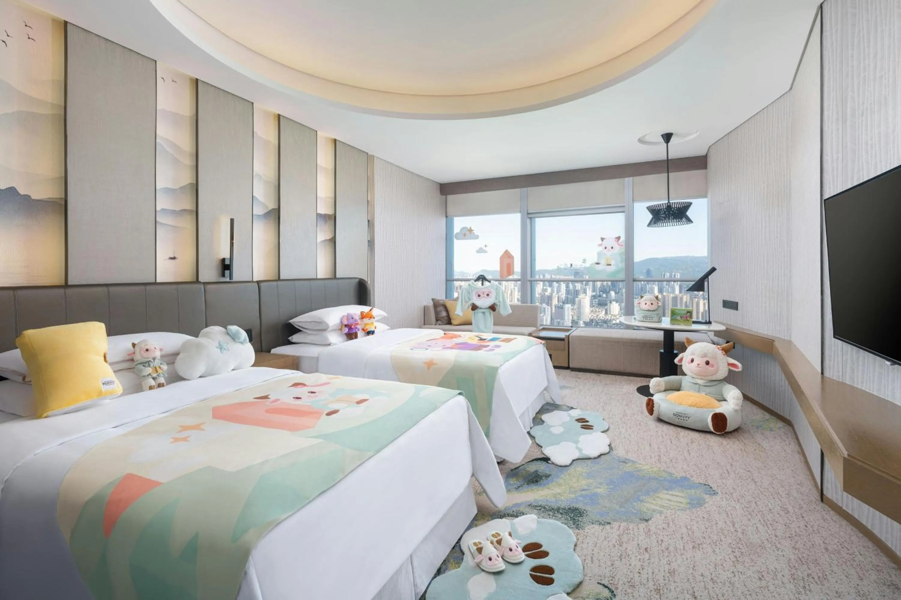 Photo of the whole room, Bed in The Westin Wenzhou