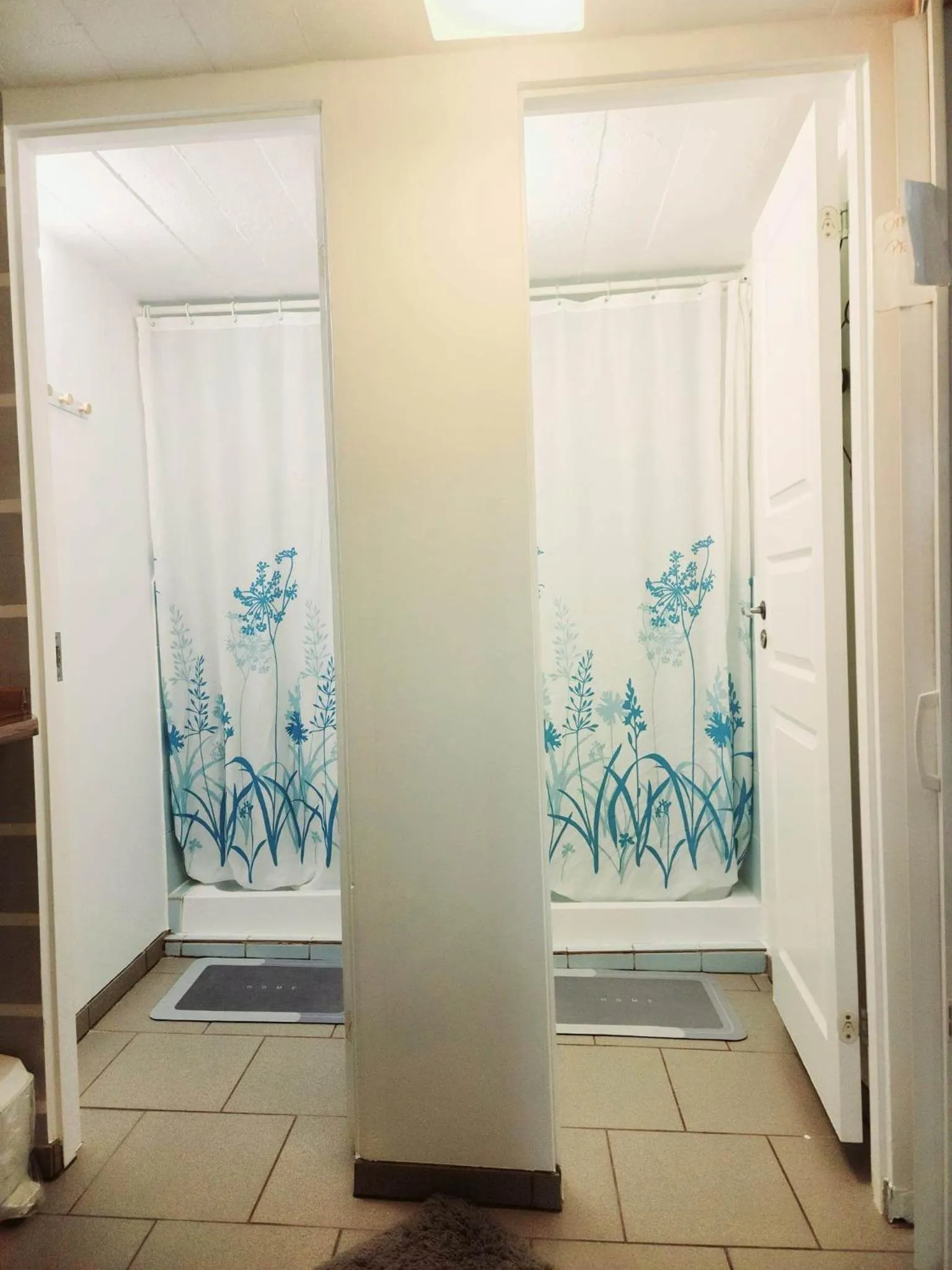 Shower in Guesthouse Kiljan