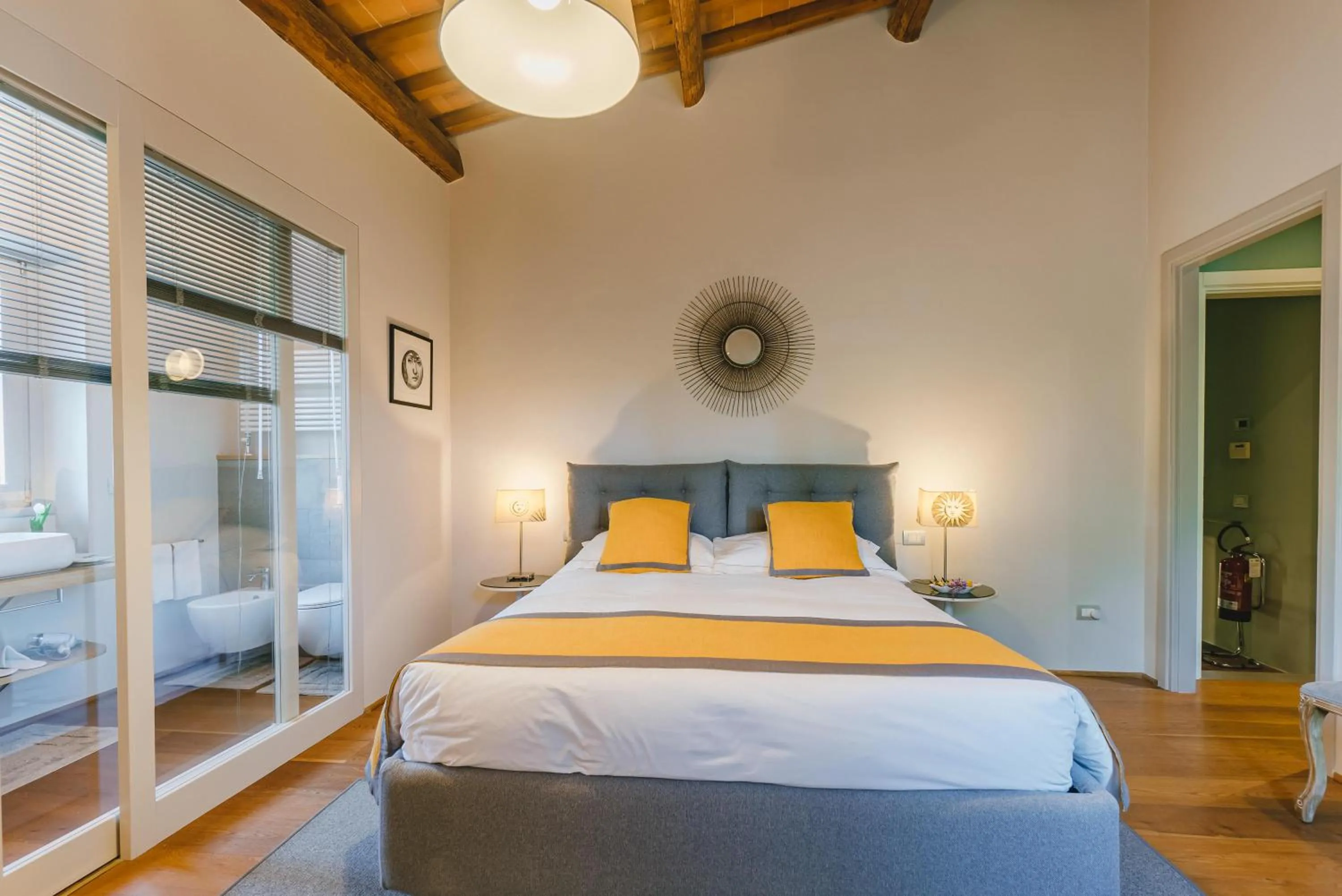 Bed in Duchess Boutique de Charme