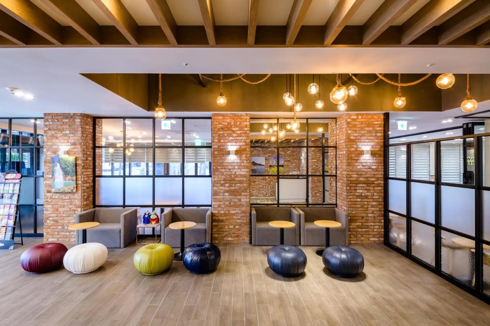 Lobby or reception in Shin Shin Hotel Cheonjiyeon Lobby or reception in Shin Shin Hotel Cheonjiyeon