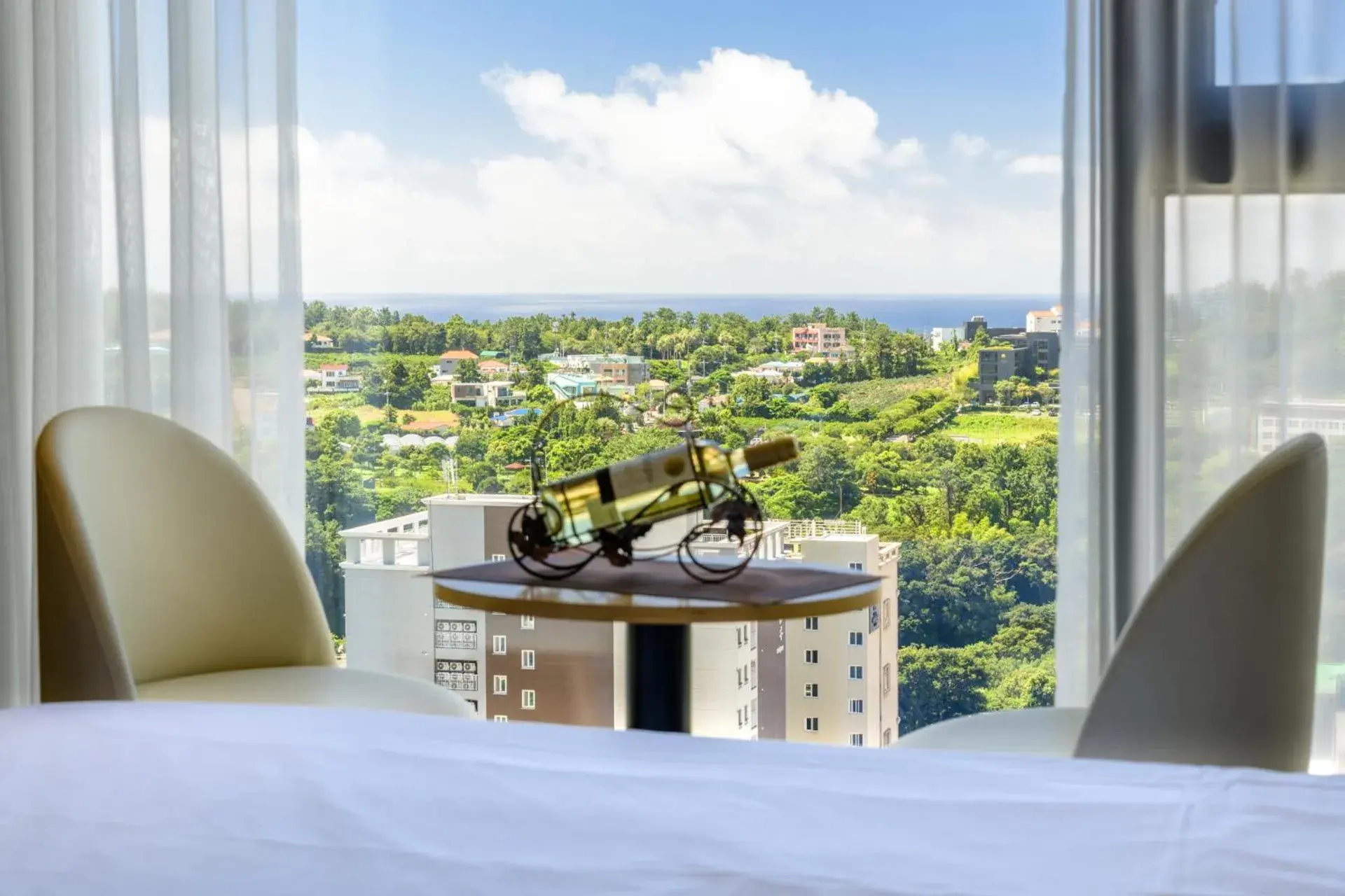 Bedroom, Bed in Shin Shin Hotel Cheonjiyeon Bedroom, Bed in Shin Shin Hotel Cheonjiyeon