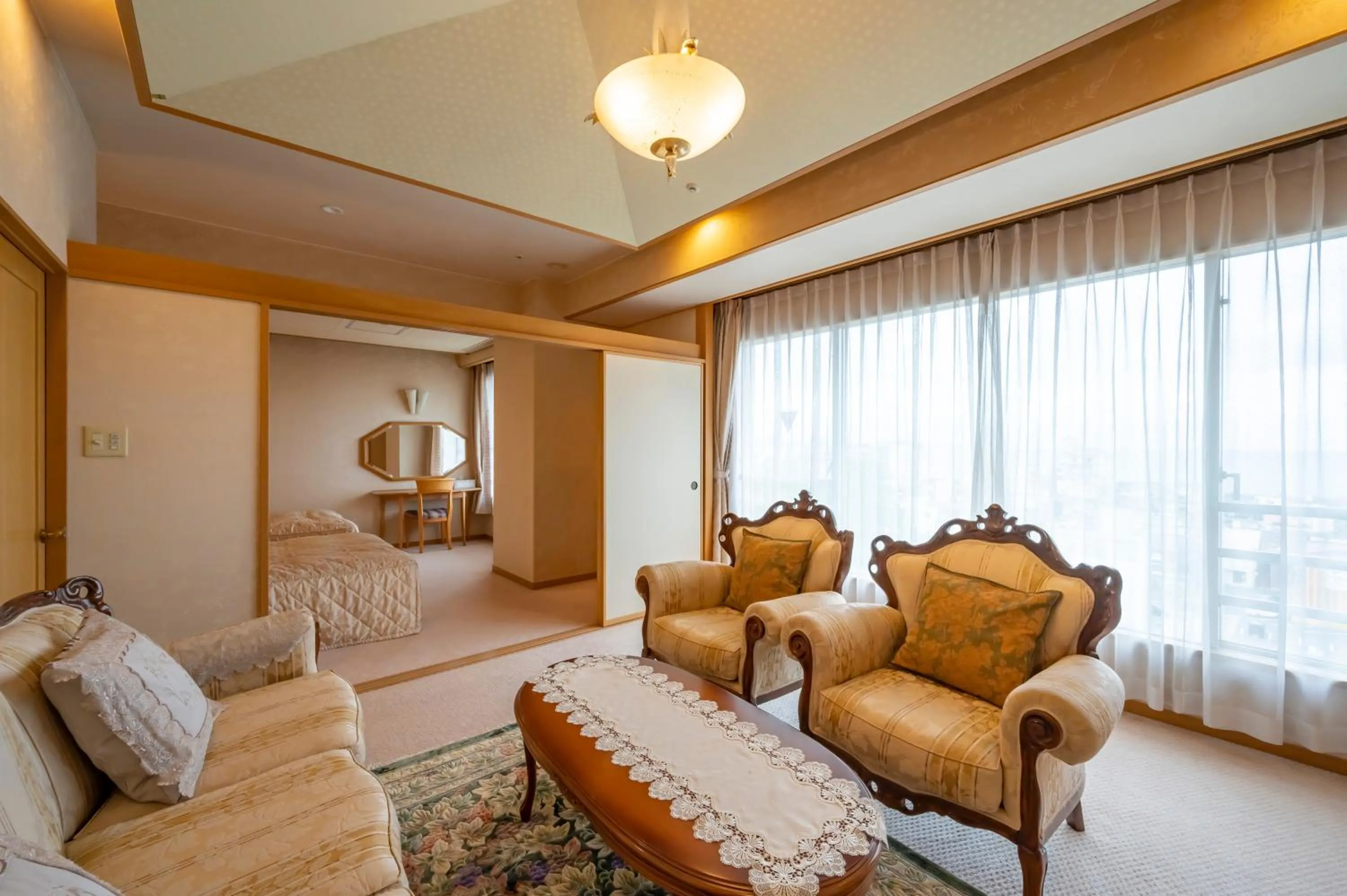 Photo of the whole room in Kaike Tsuruya