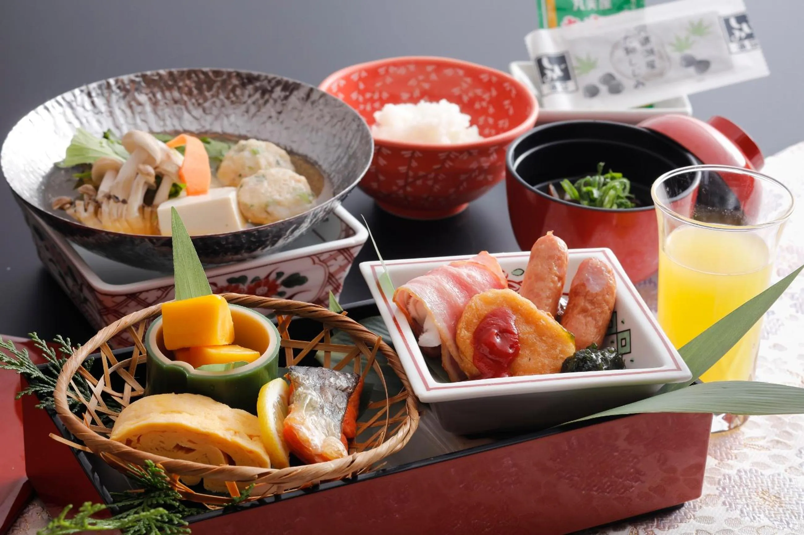 Food and drinks in Kaike Tsuruya