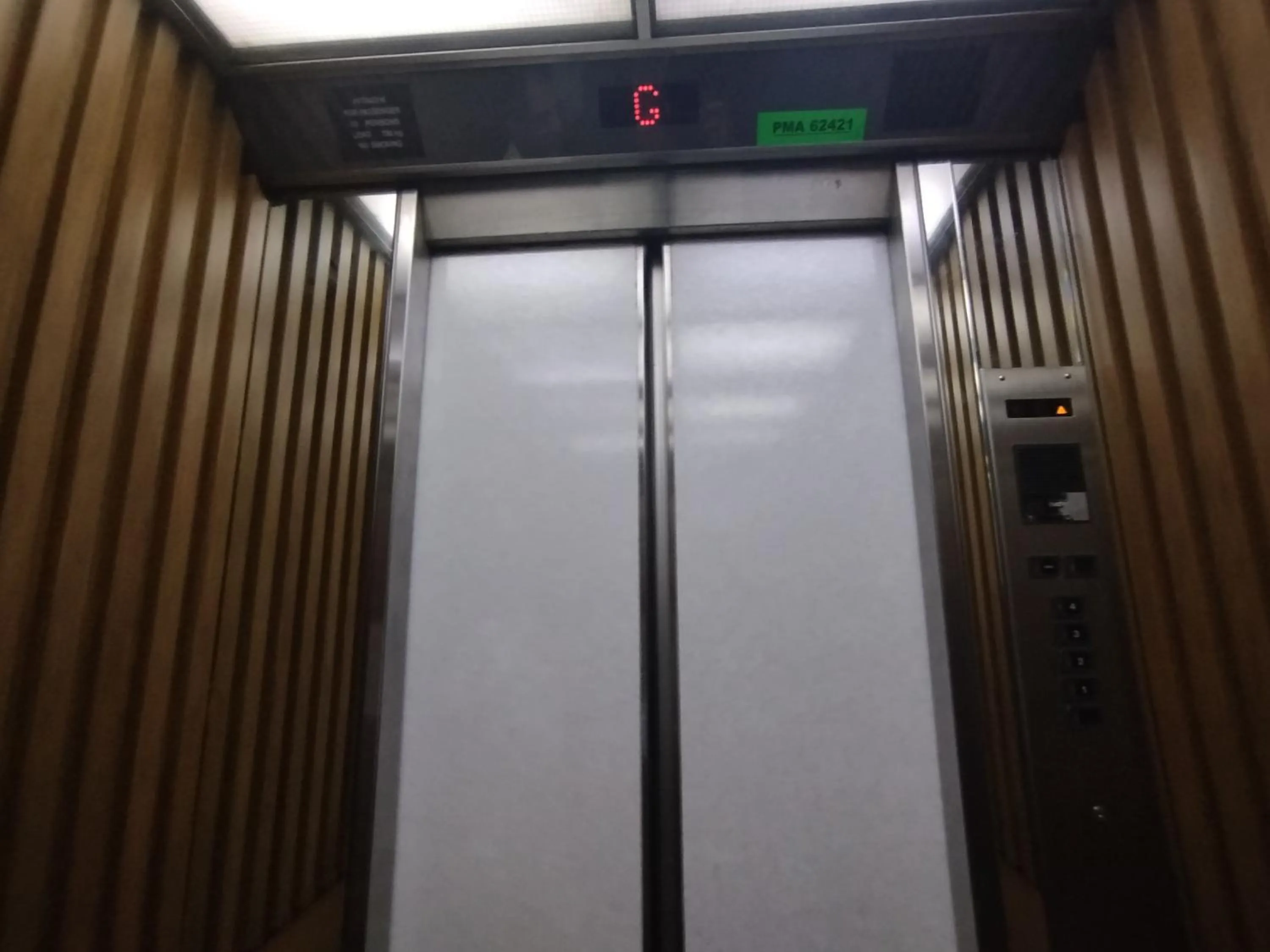 elevator in Hotel De Grand Orchard