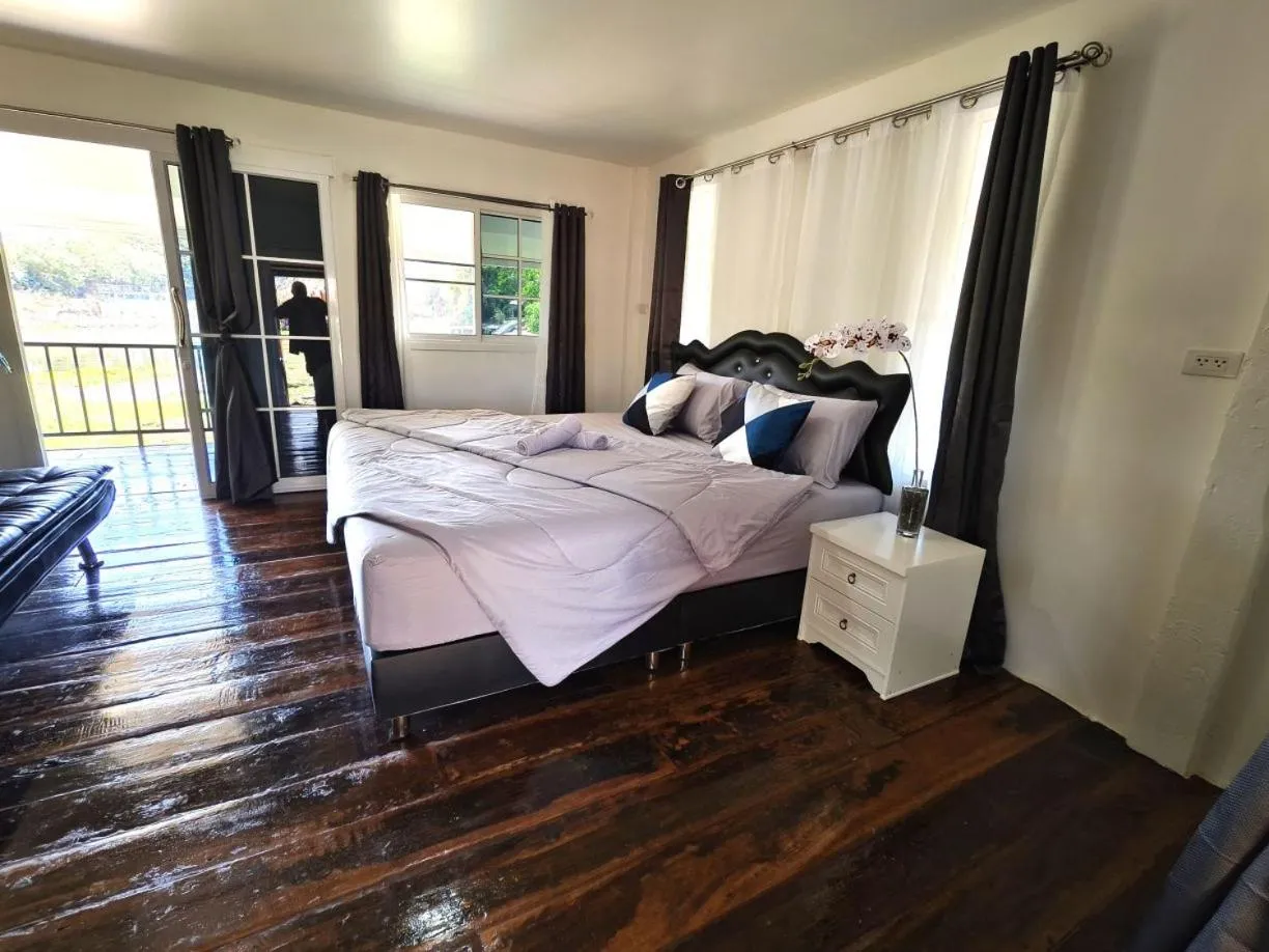 Bed in Moon River Resort Phimai