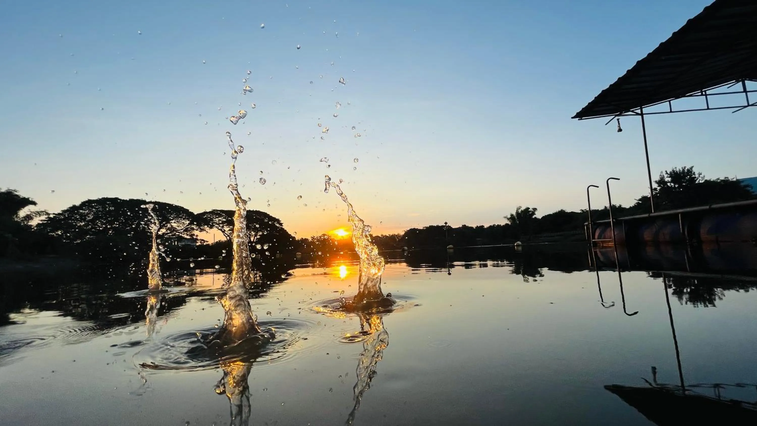 Moon River Resort Phimai