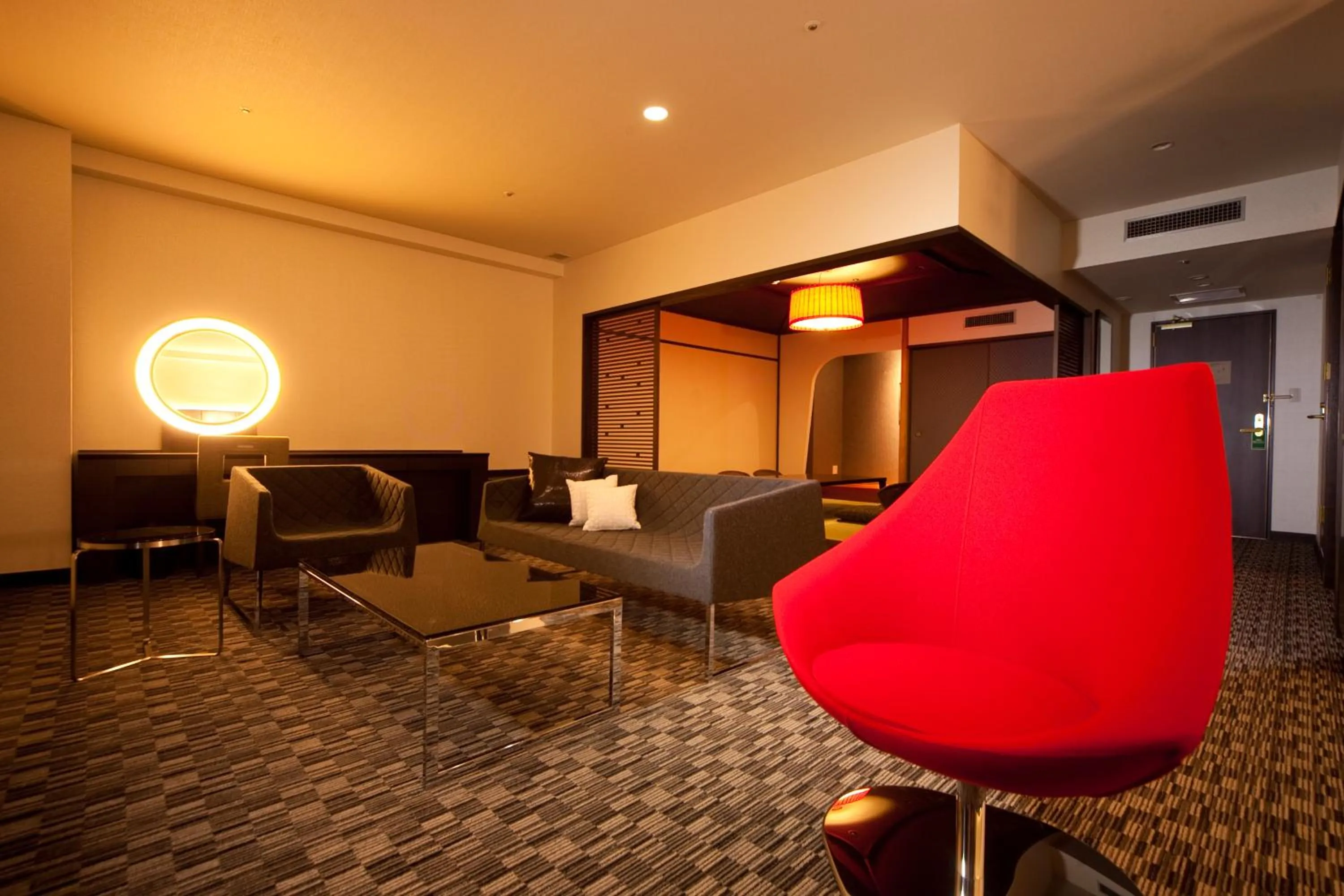 Photo of the whole room, Seating Area in Beppuwan Royal Hotel