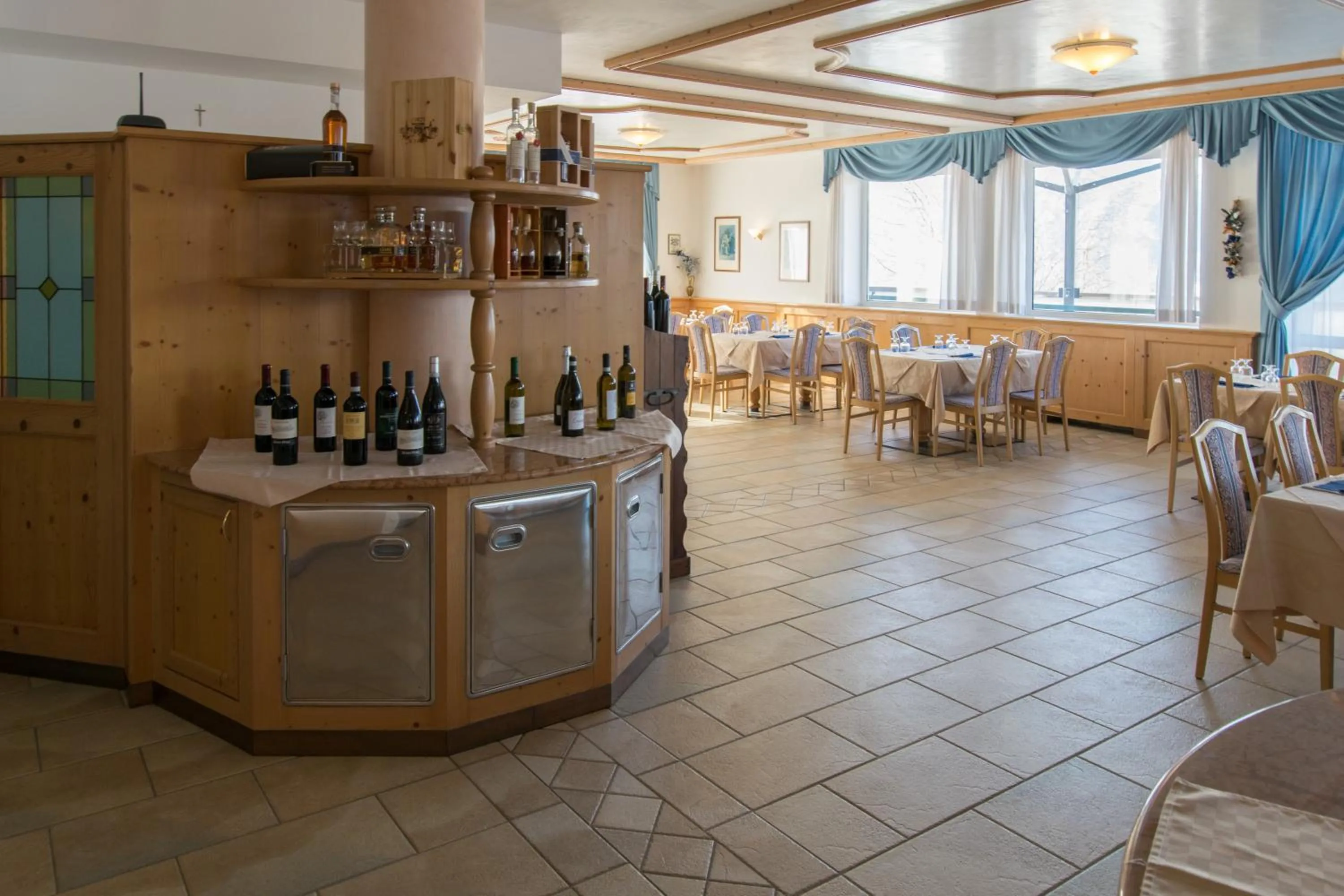 Restaurant/Places to Eat in Hotel Antica Torre