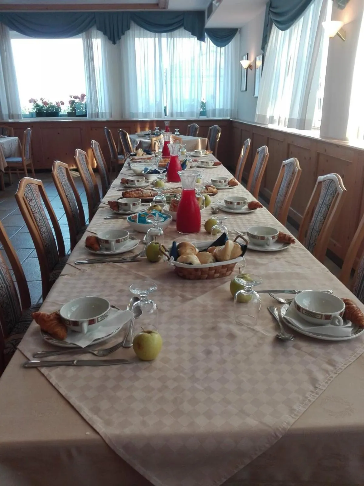 Food and drinks, Restaurant/Places to Eat in Hotel Antica Torre