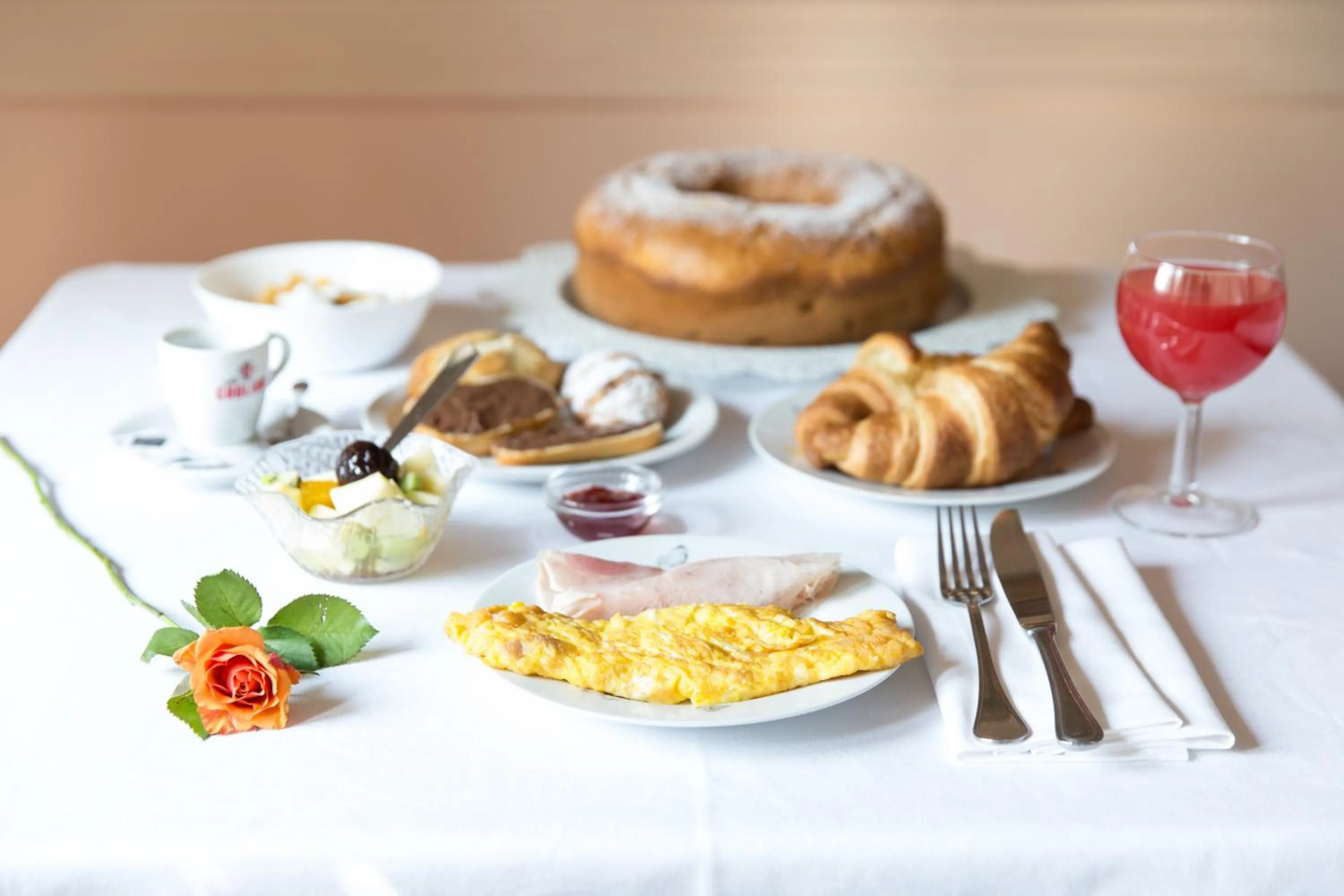 Buffet breakfast in Hotel Gloria