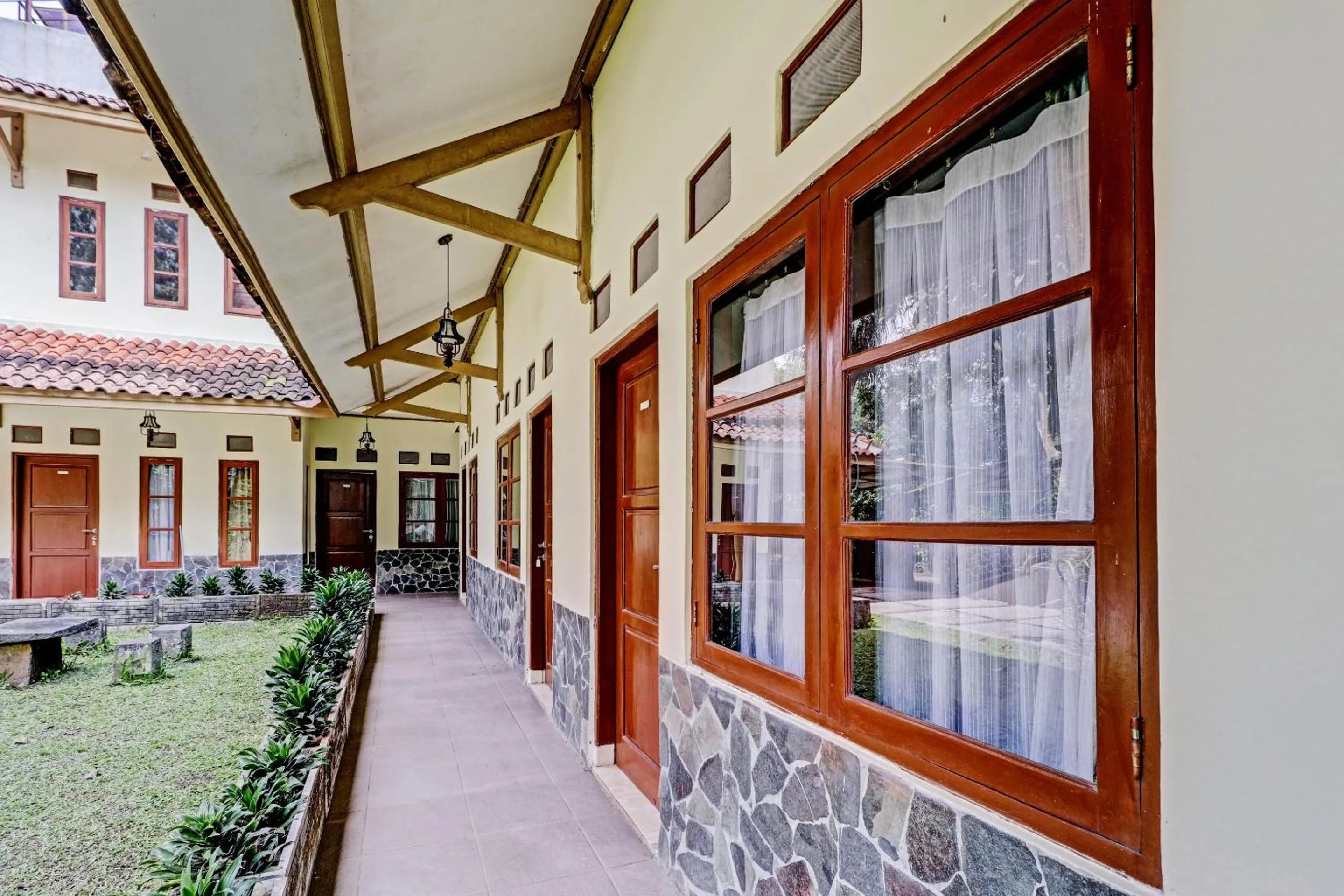 Lobby or reception in Collection O 90461 Graha Atmadja Syariah Guest House